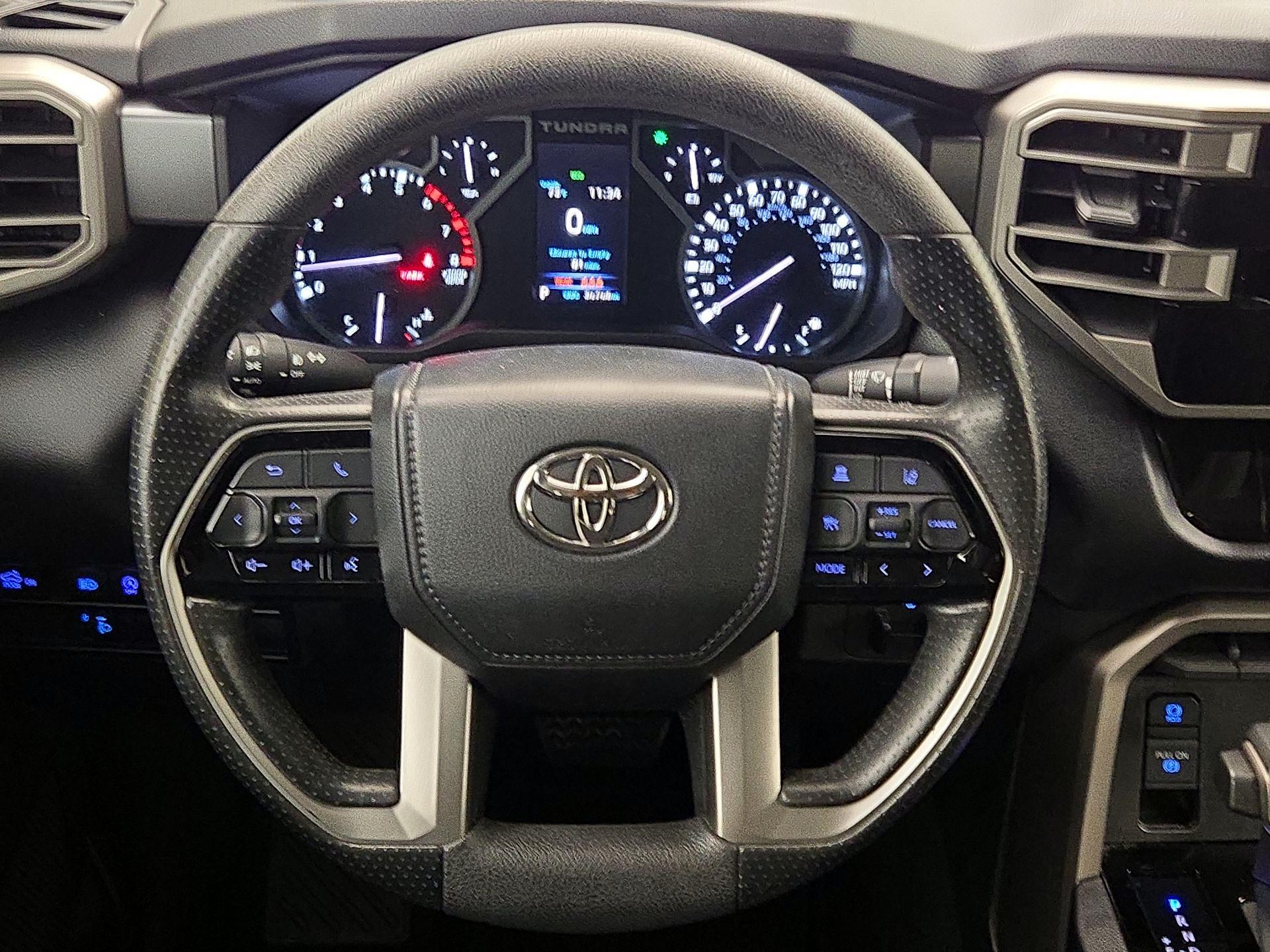Thumbnail: 2023 Toyota Tundra - 10