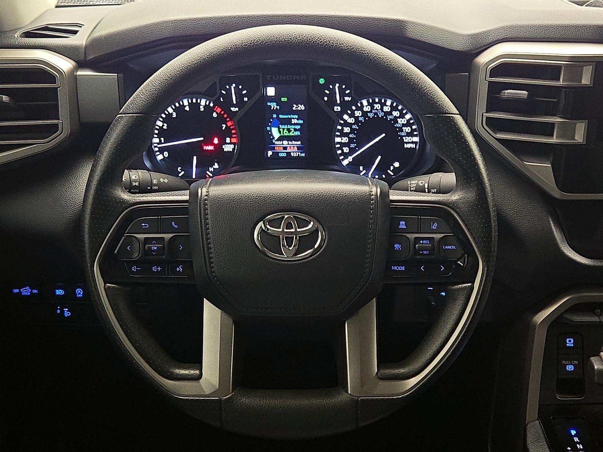 Thumbnail: 2024 Toyota Tundra - 10