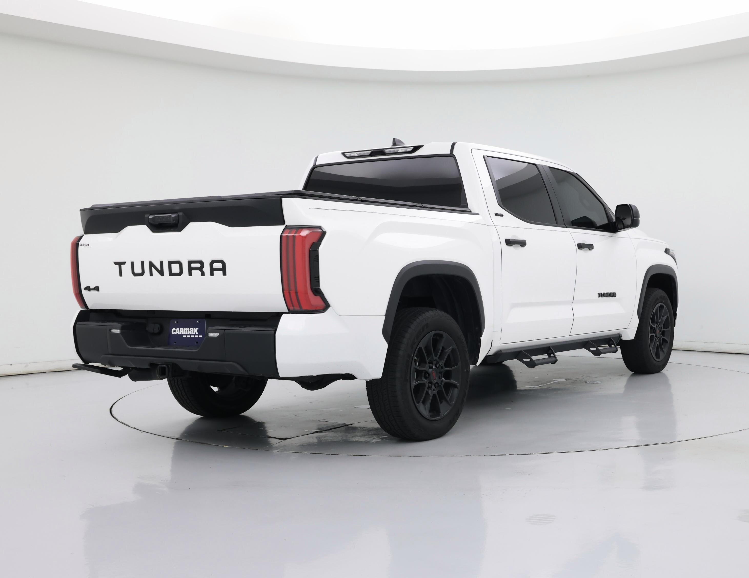 Thumbnail: 2024 Toyota Tundra - 8