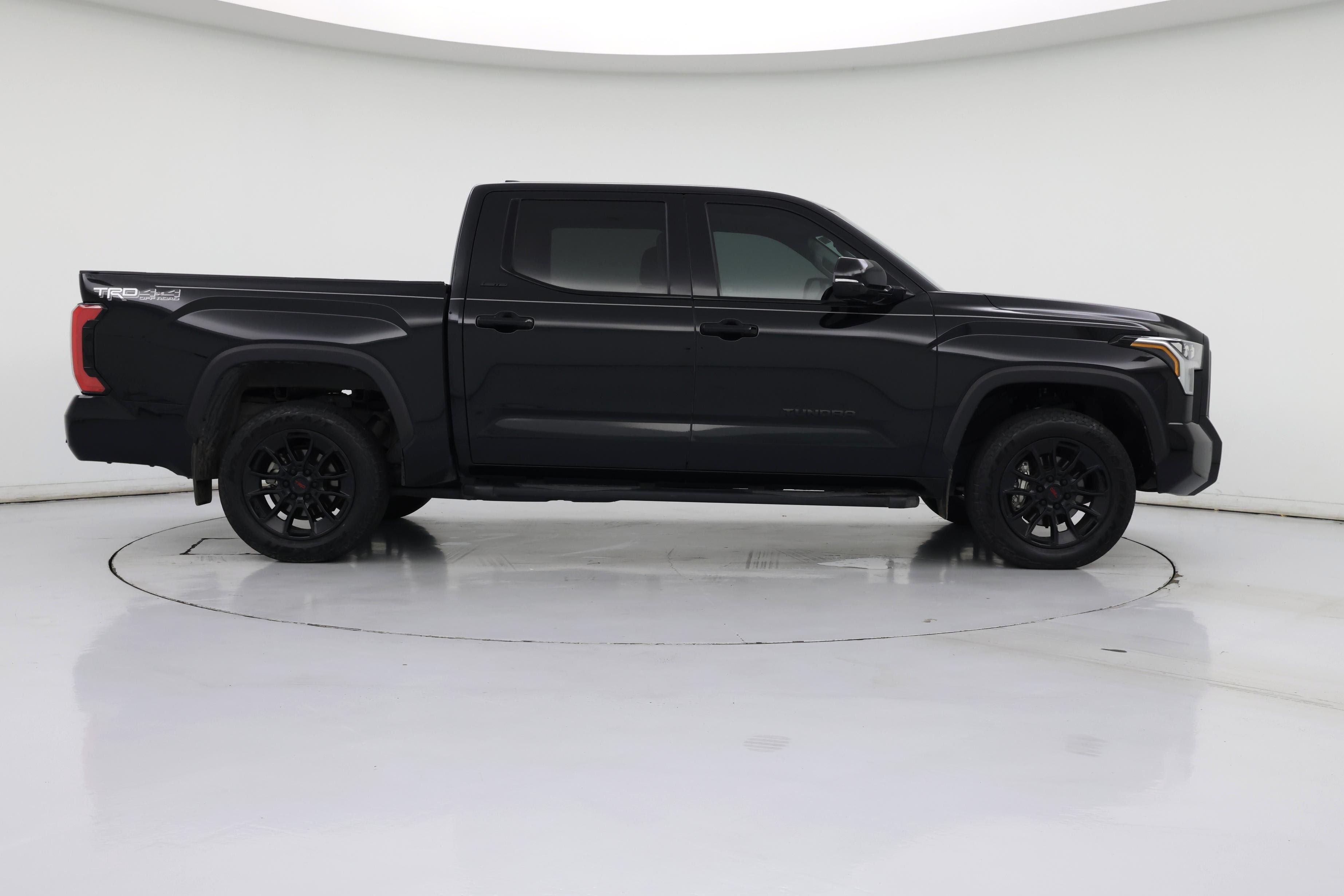 Thumbnail: 2024 Toyota Tundra - 7