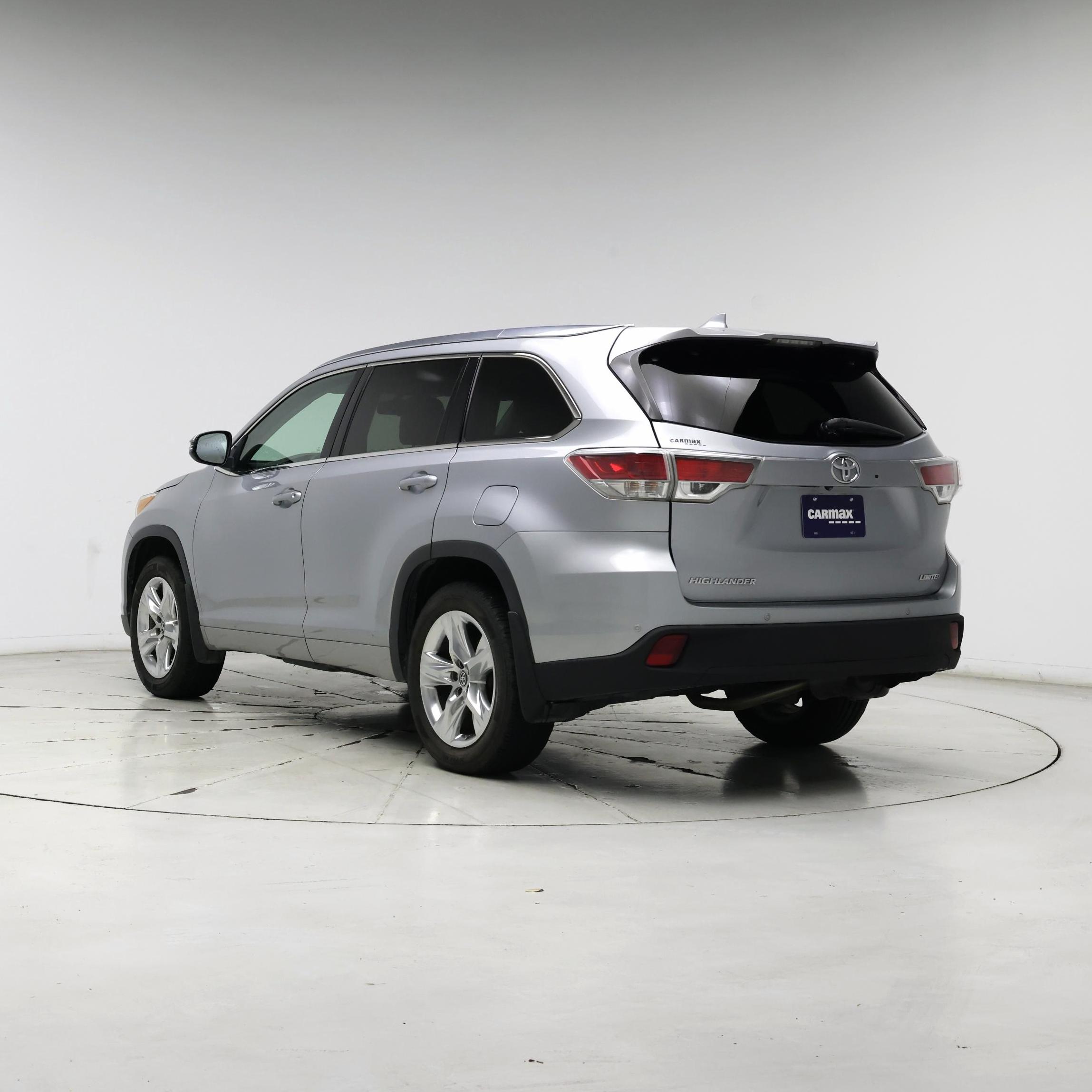 Thumbnail: 2016 Toyota Highlander - 2