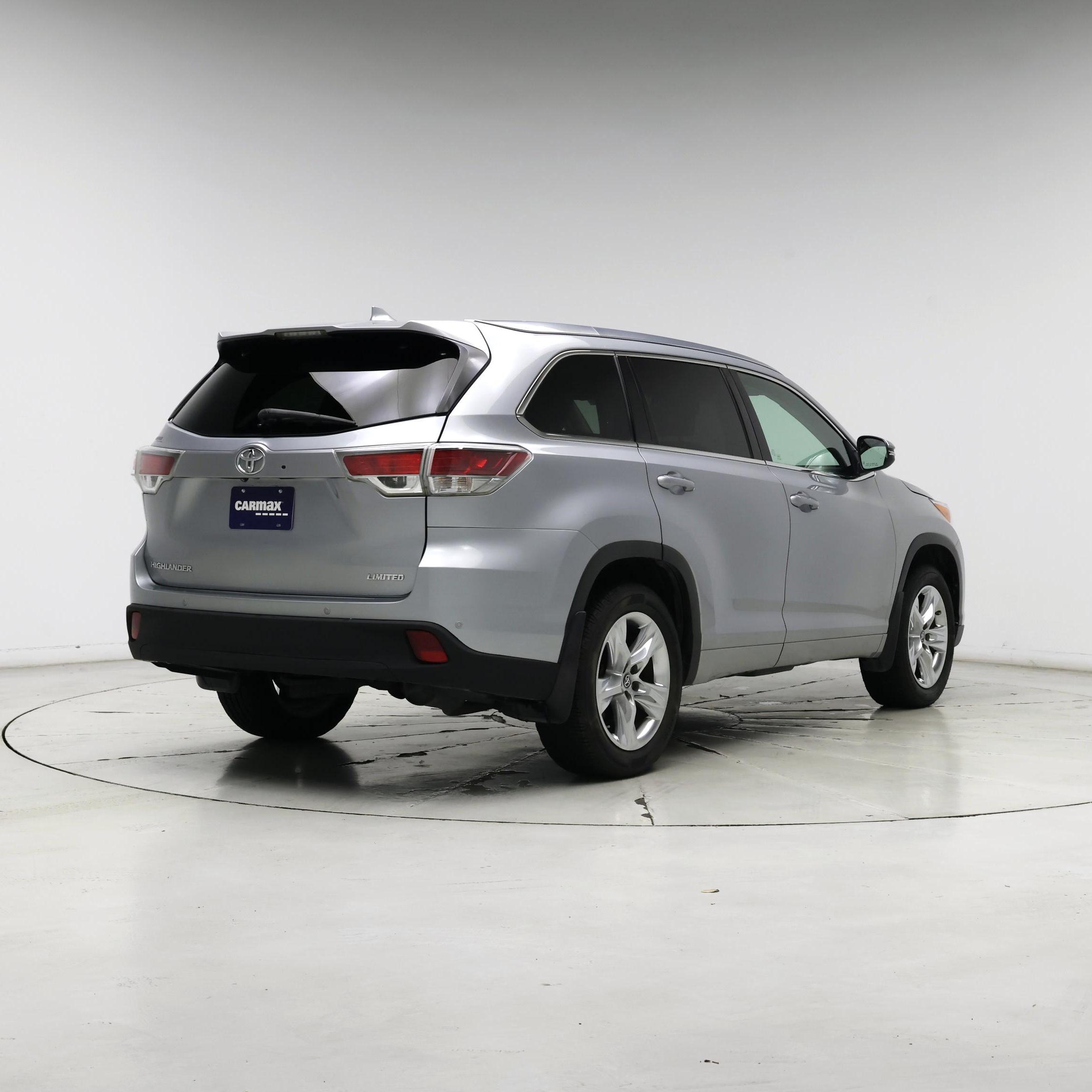 Thumbnail: 2016 Toyota Highlander - 8