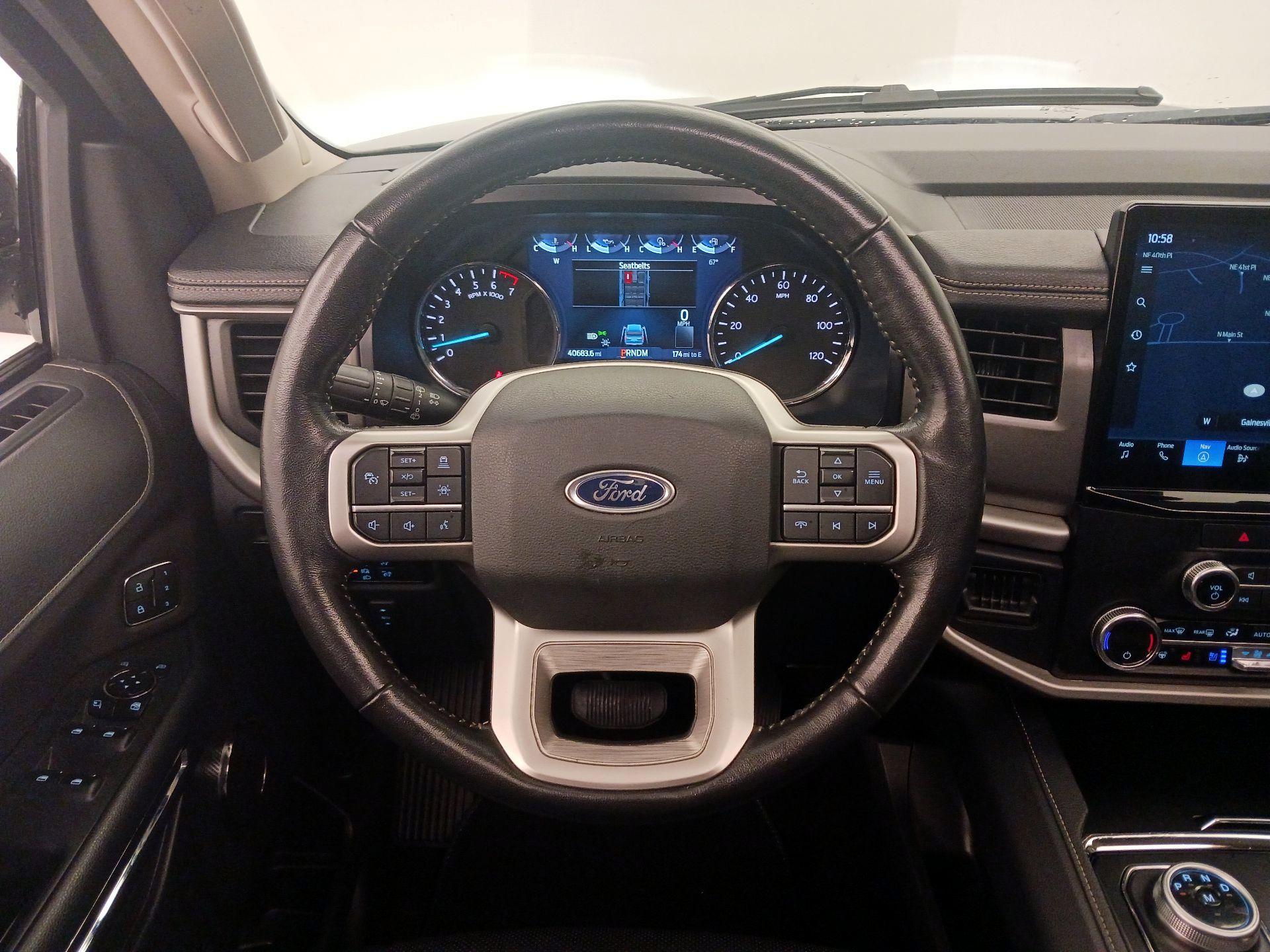 Thumbnail: 2023 Ford Expedition - 10