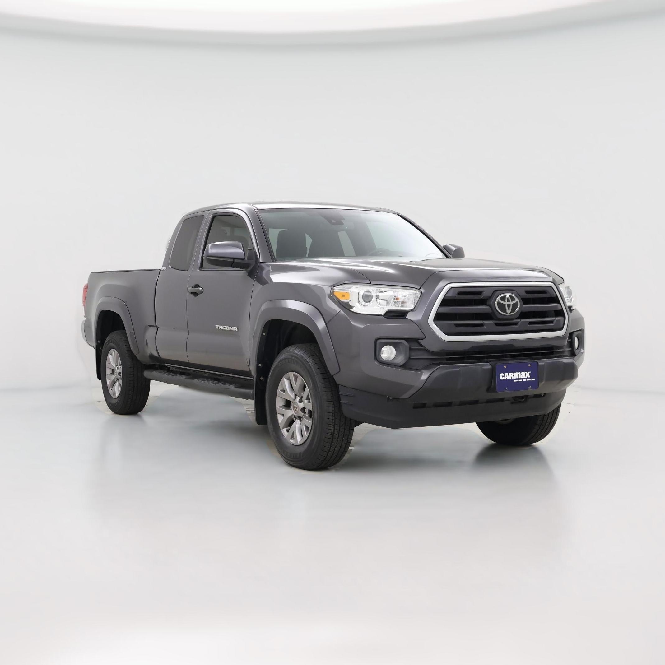 Thumbnail: 2019 Toyota Tacoma - 1