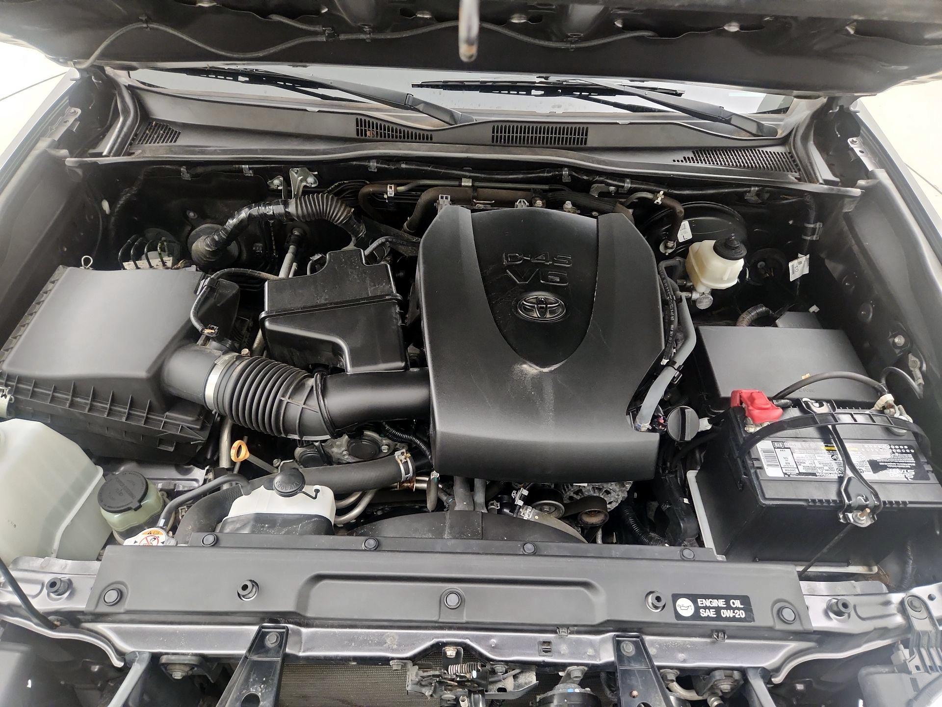 Thumbnail: 2019 Toyota Tacoma - 19