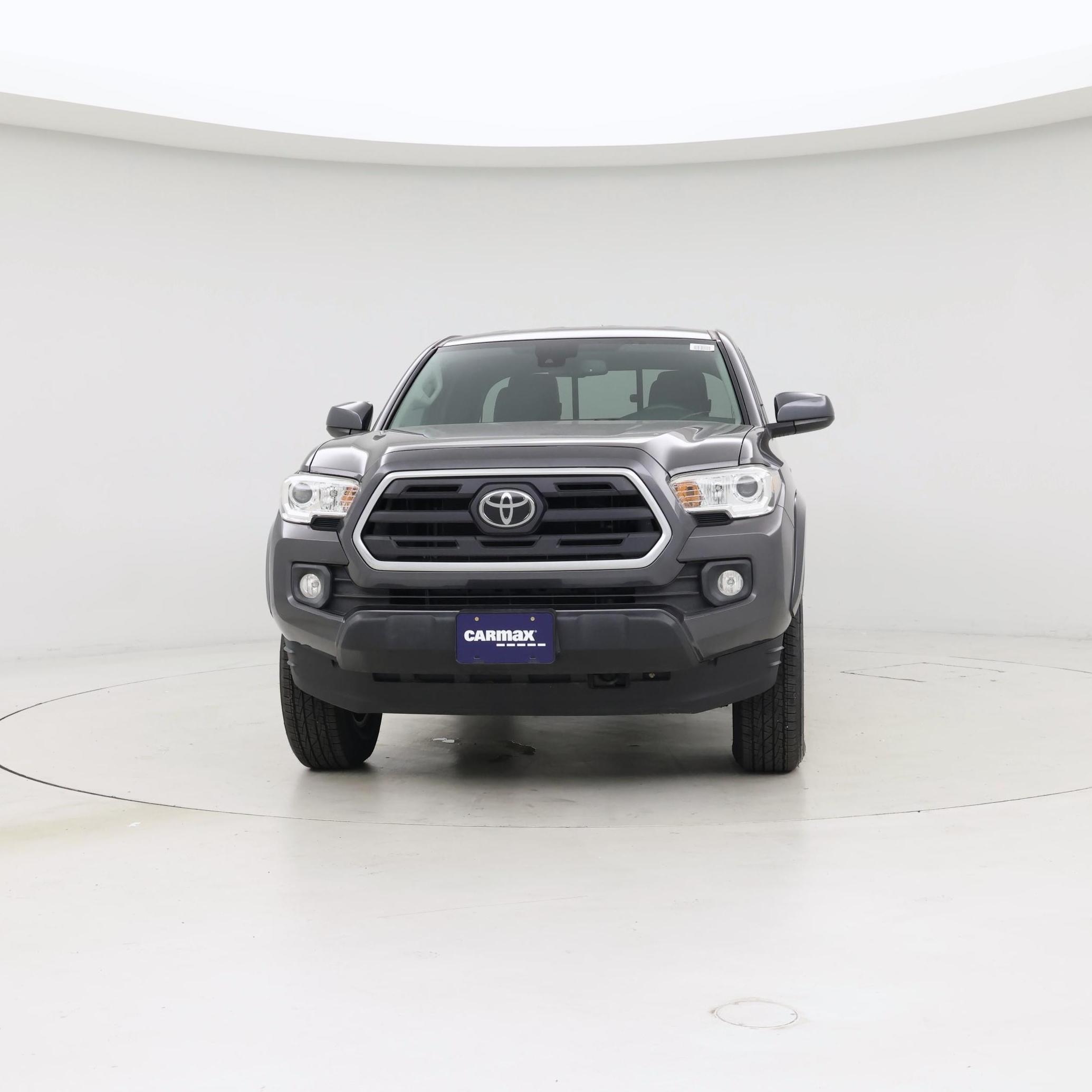 Thumbnail: 2019 Toyota Tacoma - 5