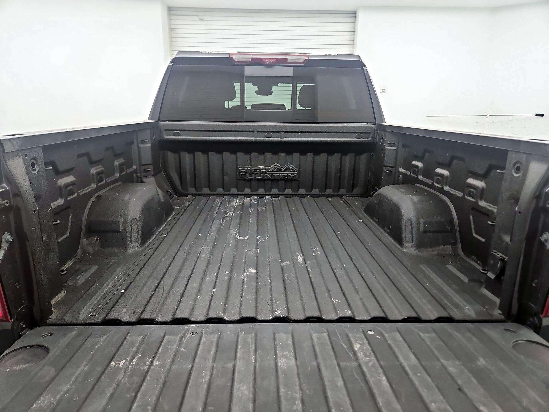 Thumbnail: 2023 Chevrolet Silverado 1500 - 17