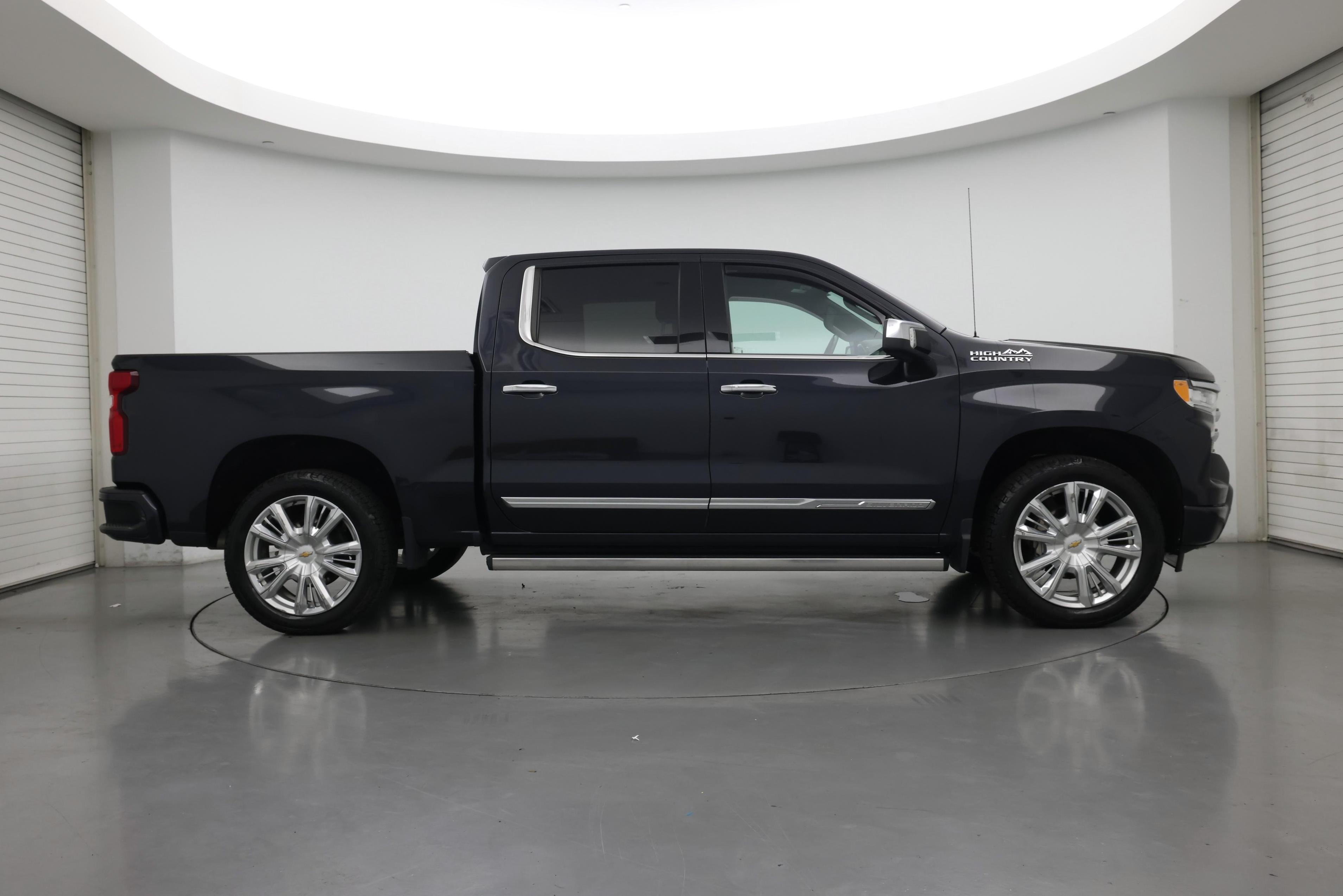 Thumbnail: 2023 Chevrolet Silverado 1500 - 7