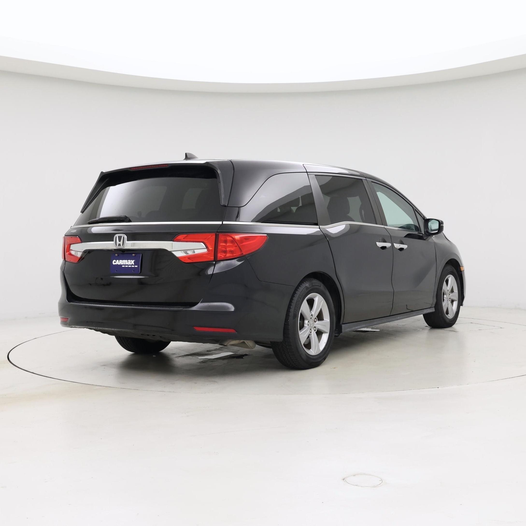 Thumbnail: 2019 Honda Odyssey - 8