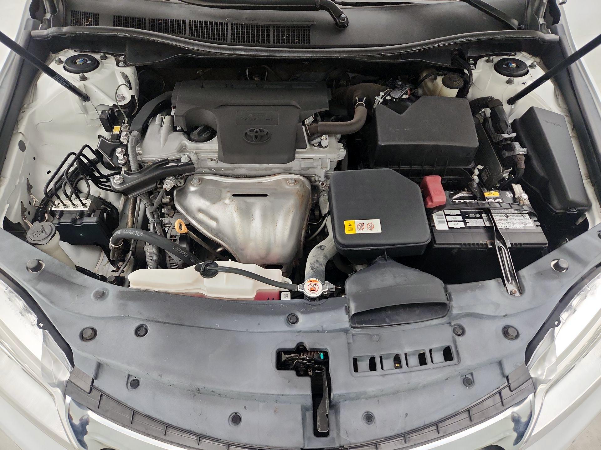 Thumbnail: 2017 Toyota Camry - 17