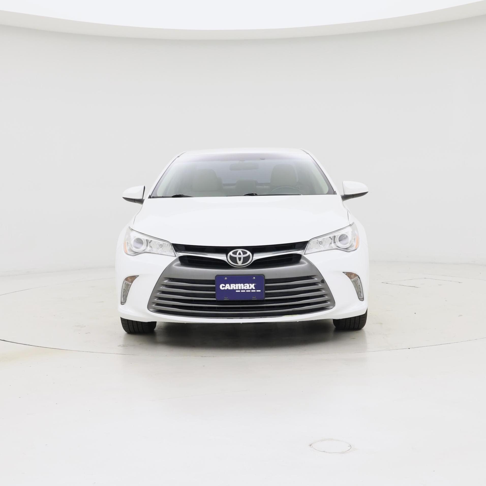 Thumbnail: 2017 Toyota Camry - 5