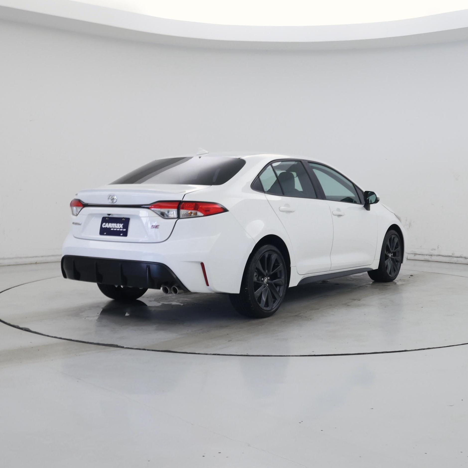 Thumbnail: 2024 Toyota Corolla - 8
