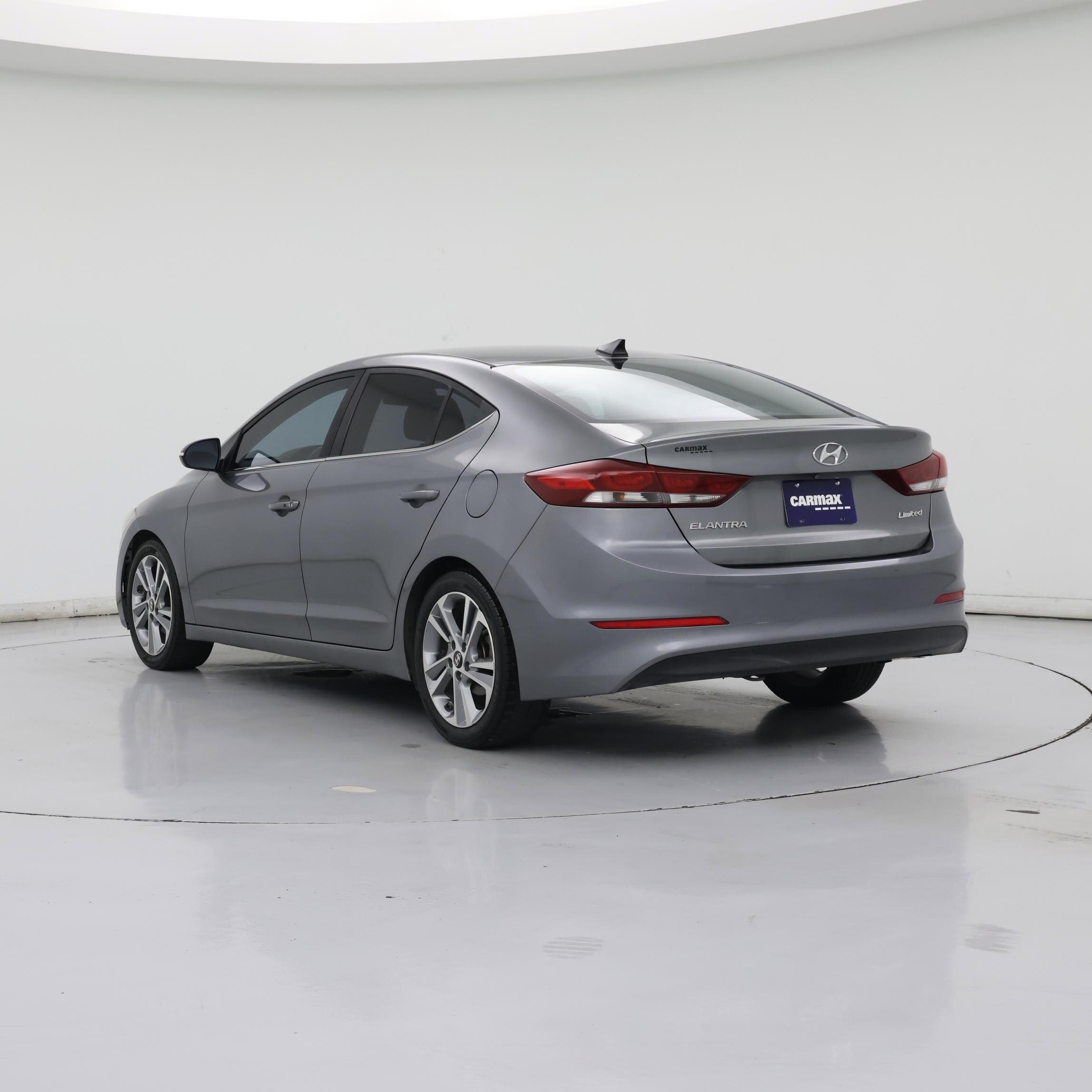 Thumbnail: 2018 Hyundai Elantra - 2