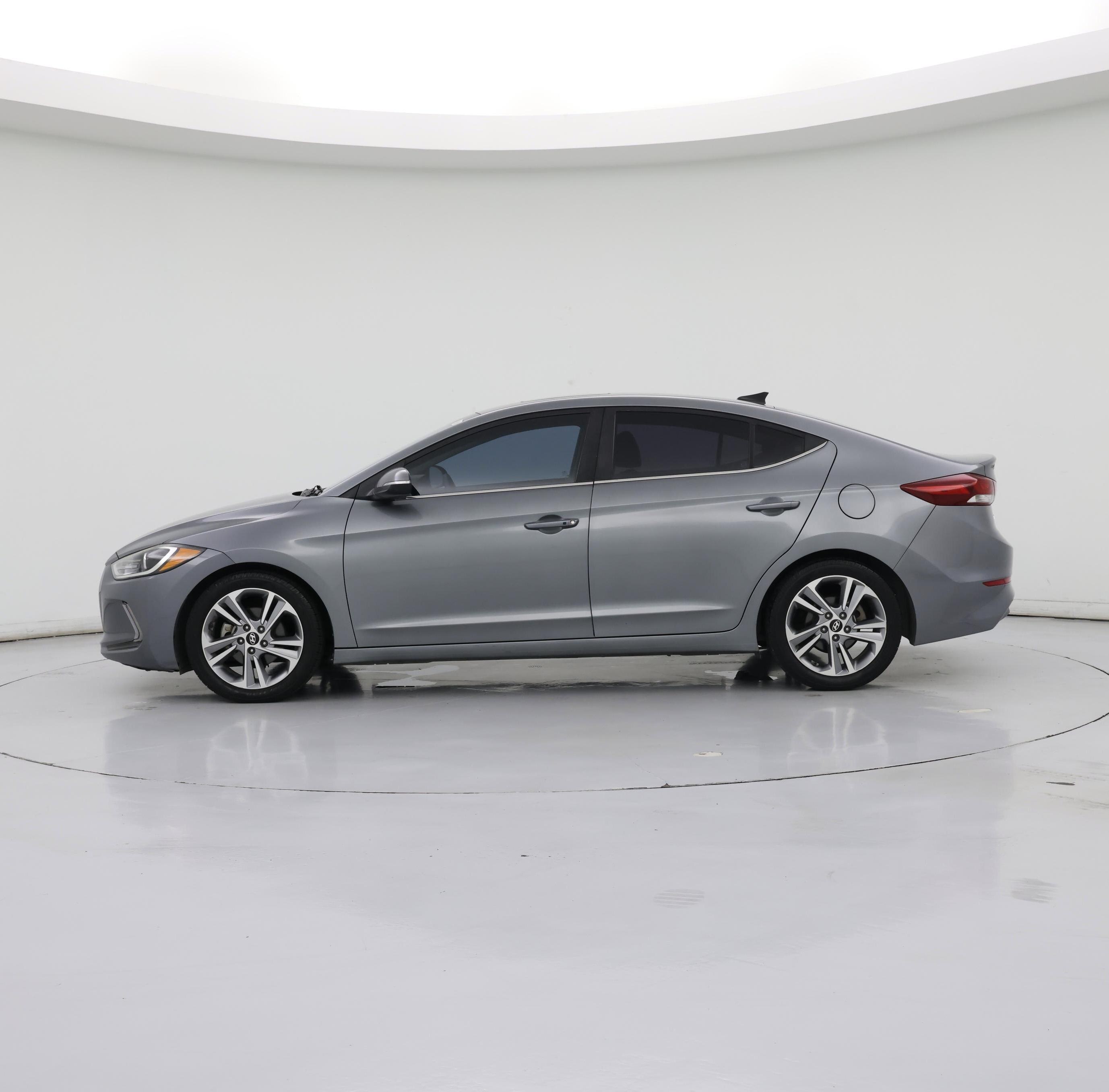 Thumbnail: 2018 Hyundai Elantra - 3