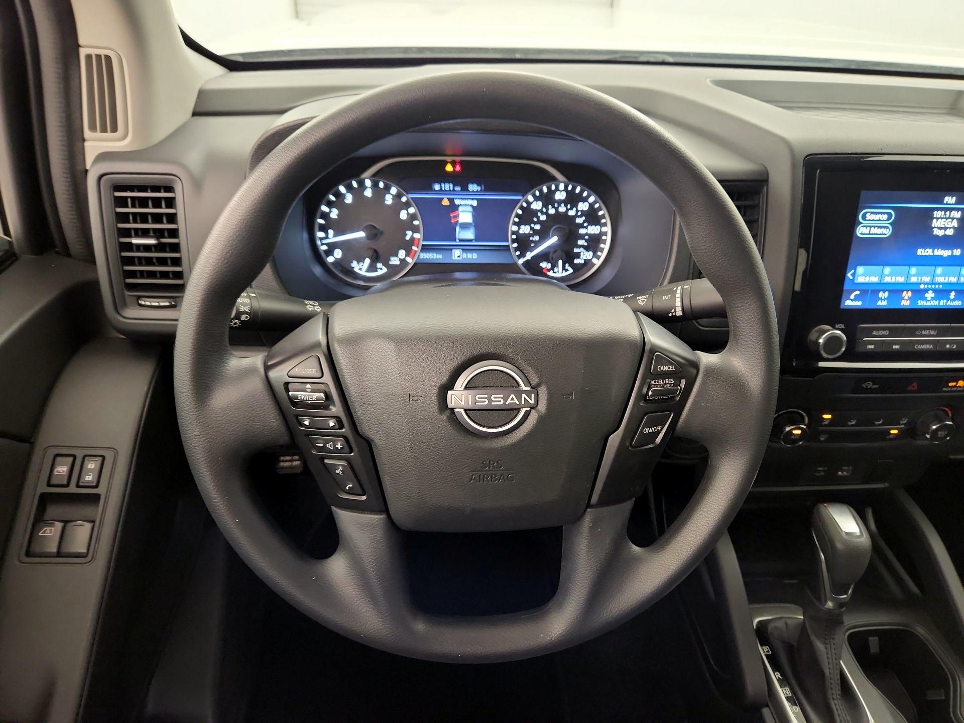 Thumbnail: 2024 Nissan Frontier - 10