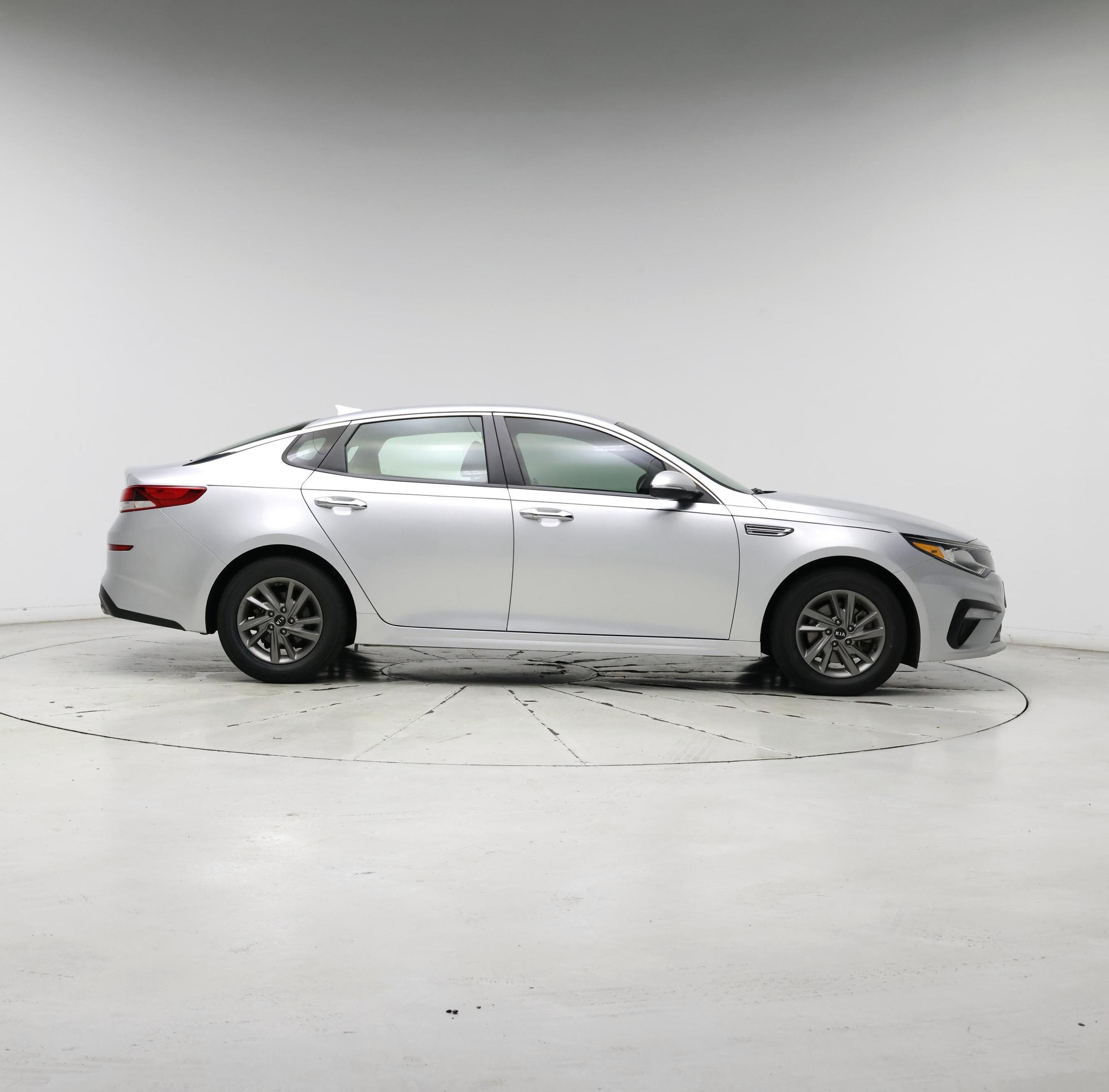Thumbnail: 2020 Kia Optima - 7
