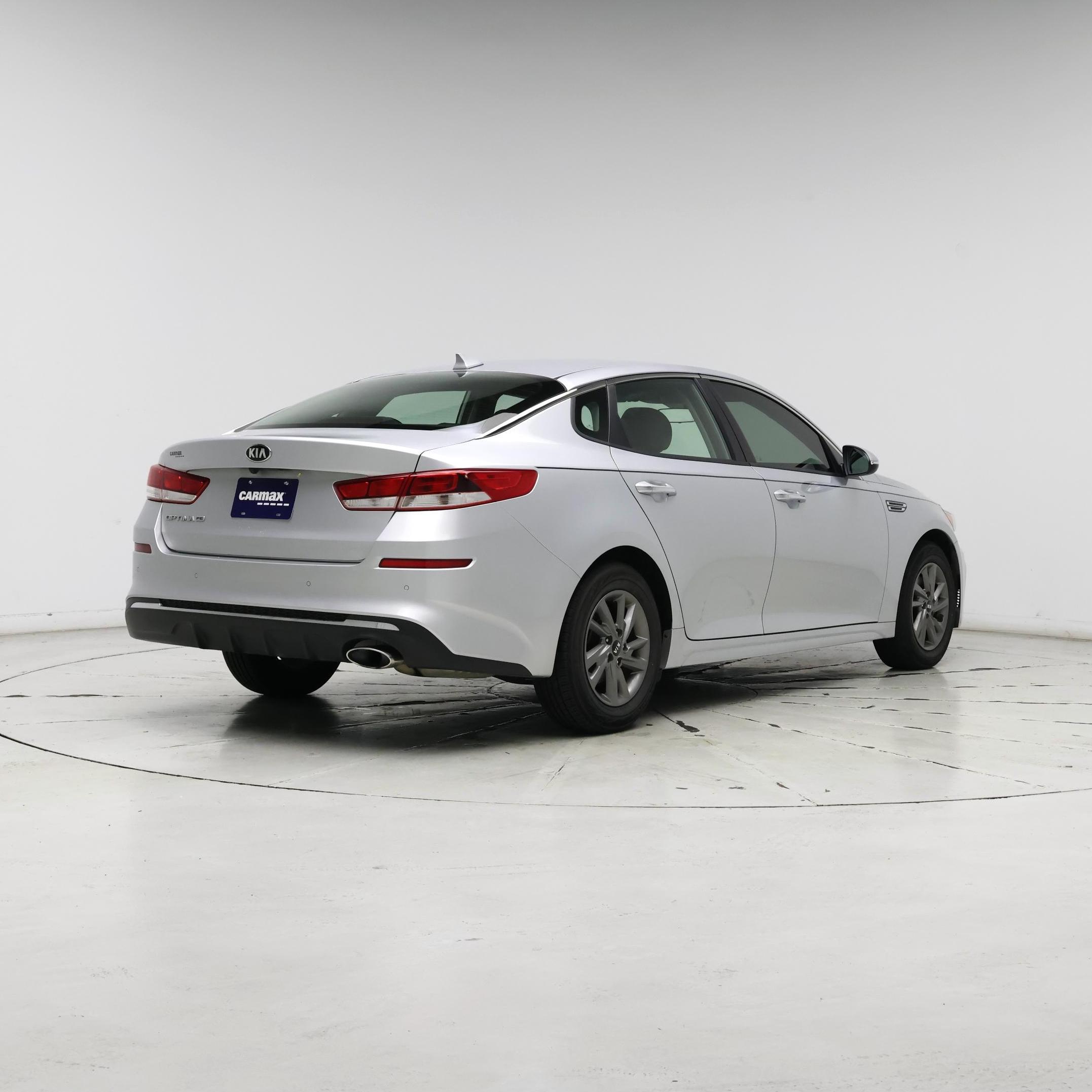 Thumbnail: 2020 Kia Optima - 8