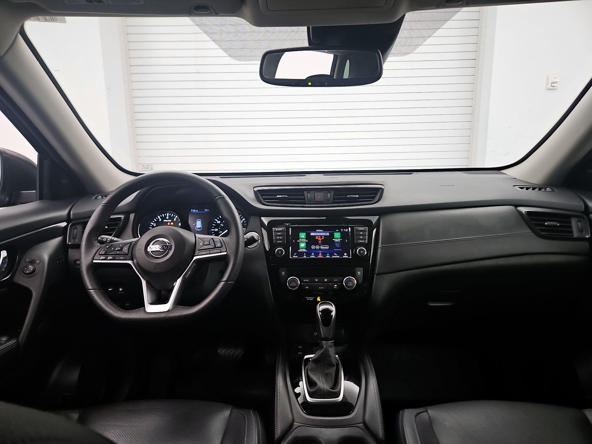 Thumbnail: 2020 Nissan Rogue - 9