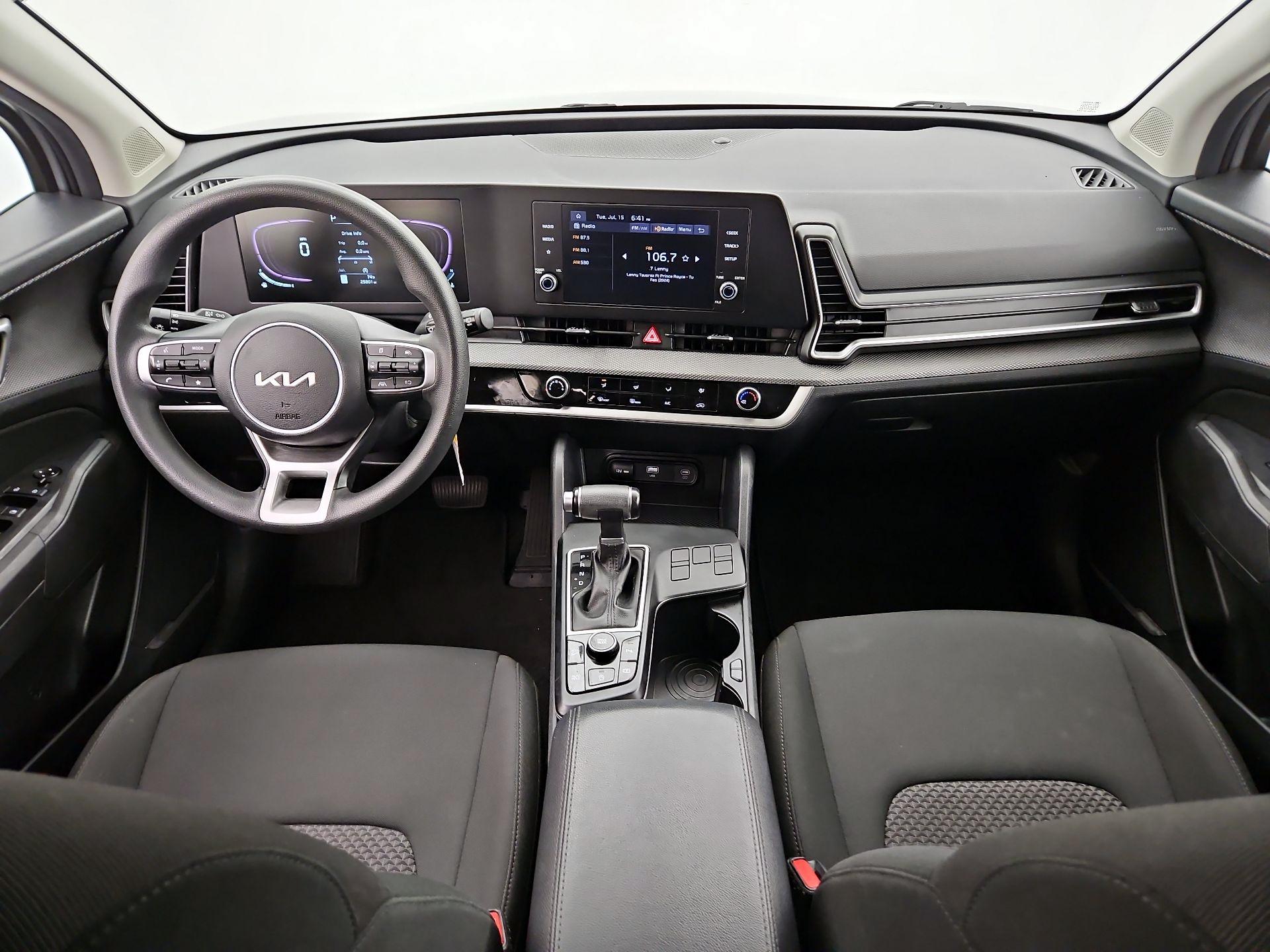 Thumbnail: 2023 Kia Sportage - 9