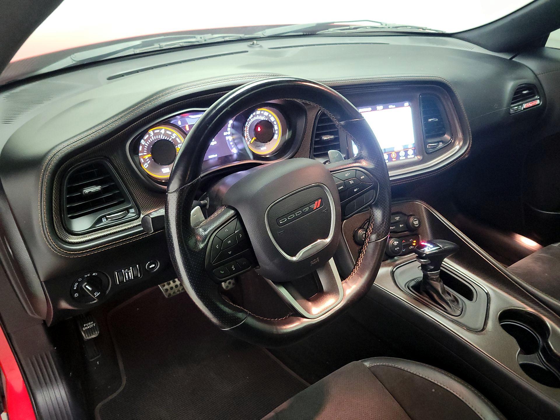 Thumbnail: 2020 Dodge Challenger - 9