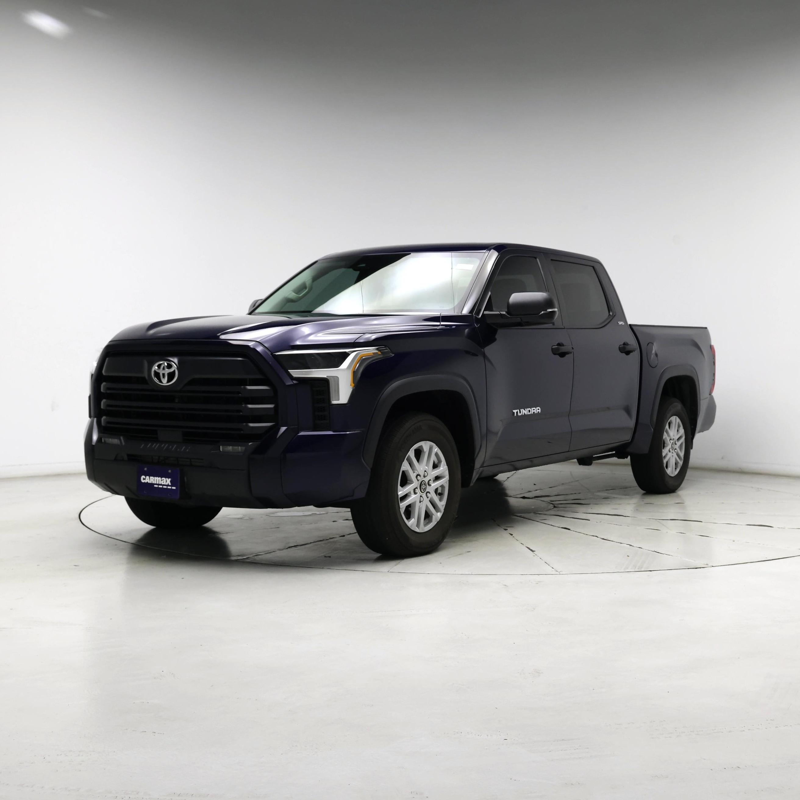 Thumbnail: 2022 Toyota Tundra - 4
