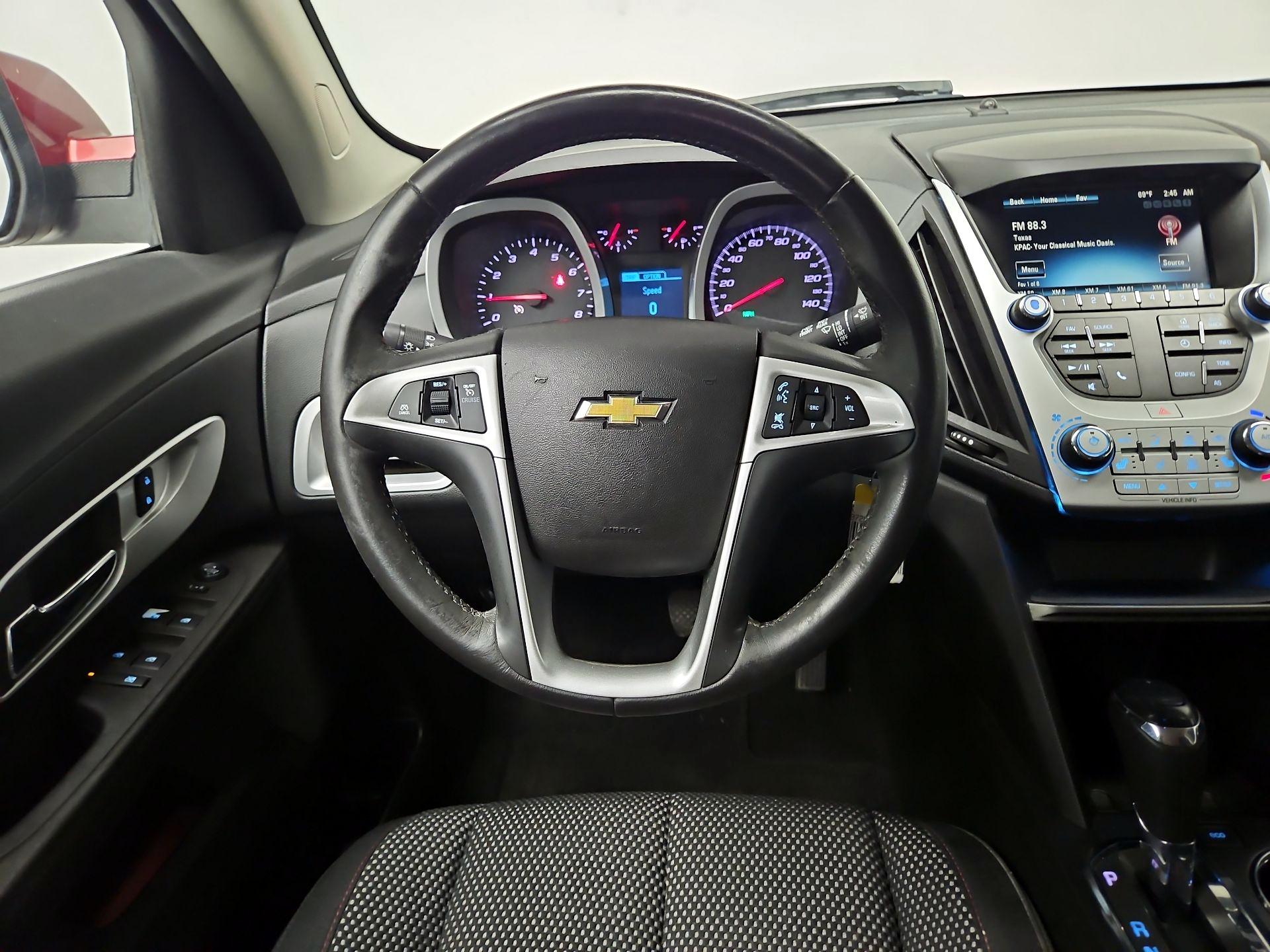 Thumbnail: 2017 Chevrolet Equinox - 10