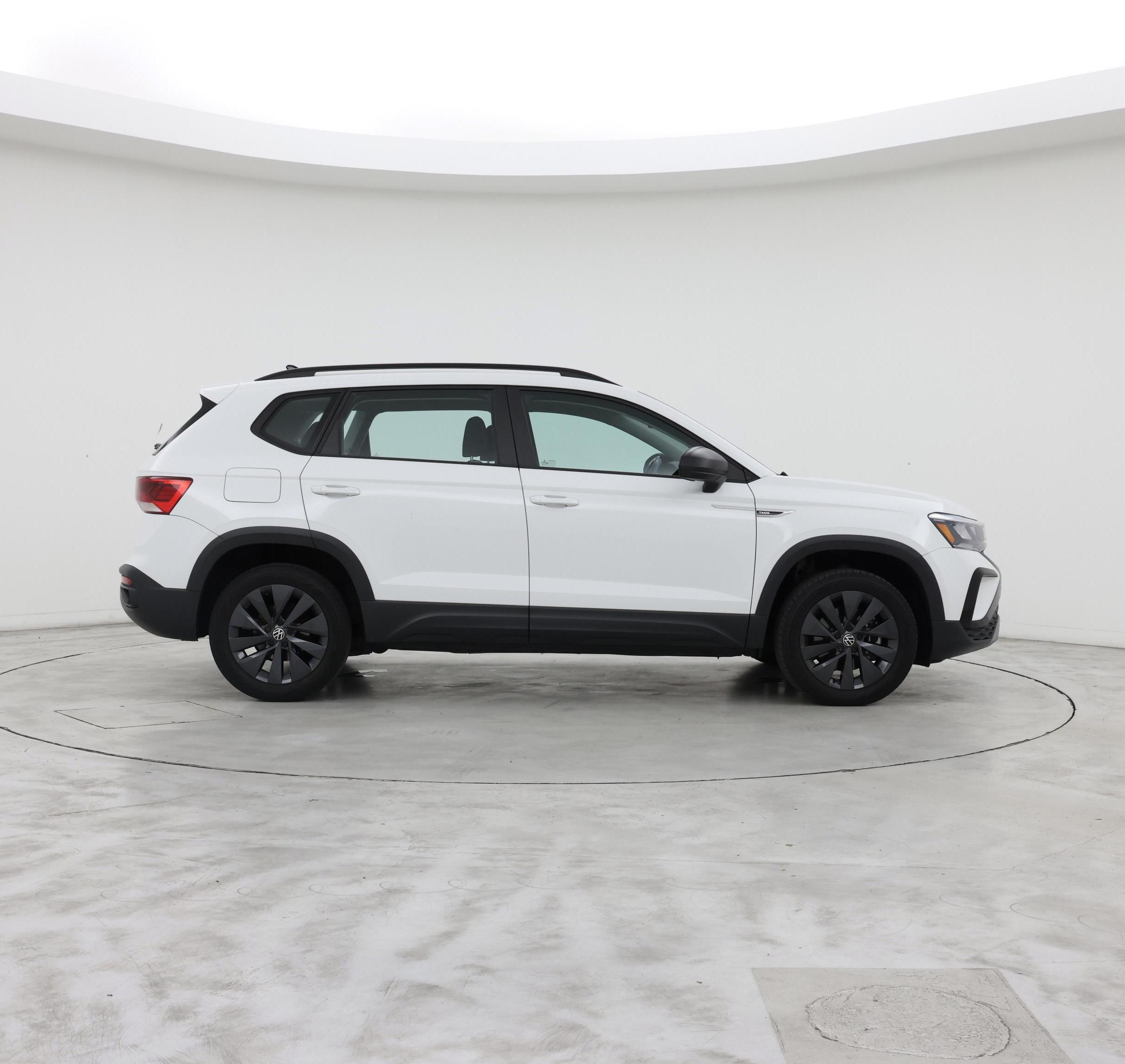 Thumbnail: 2022 Volkswagen Taos - 7