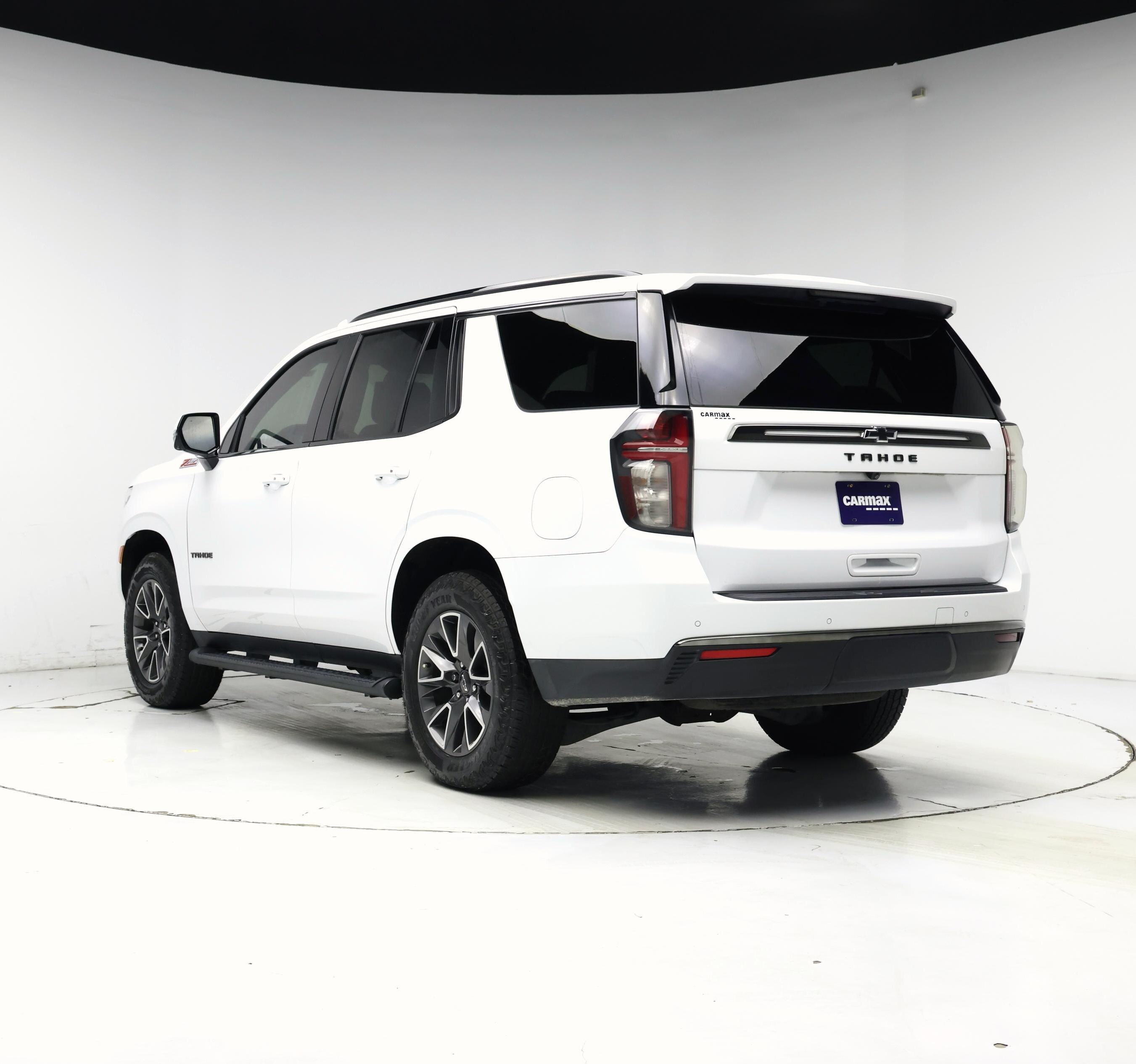 Thumbnail: 2022 Chevrolet Tahoe - 2