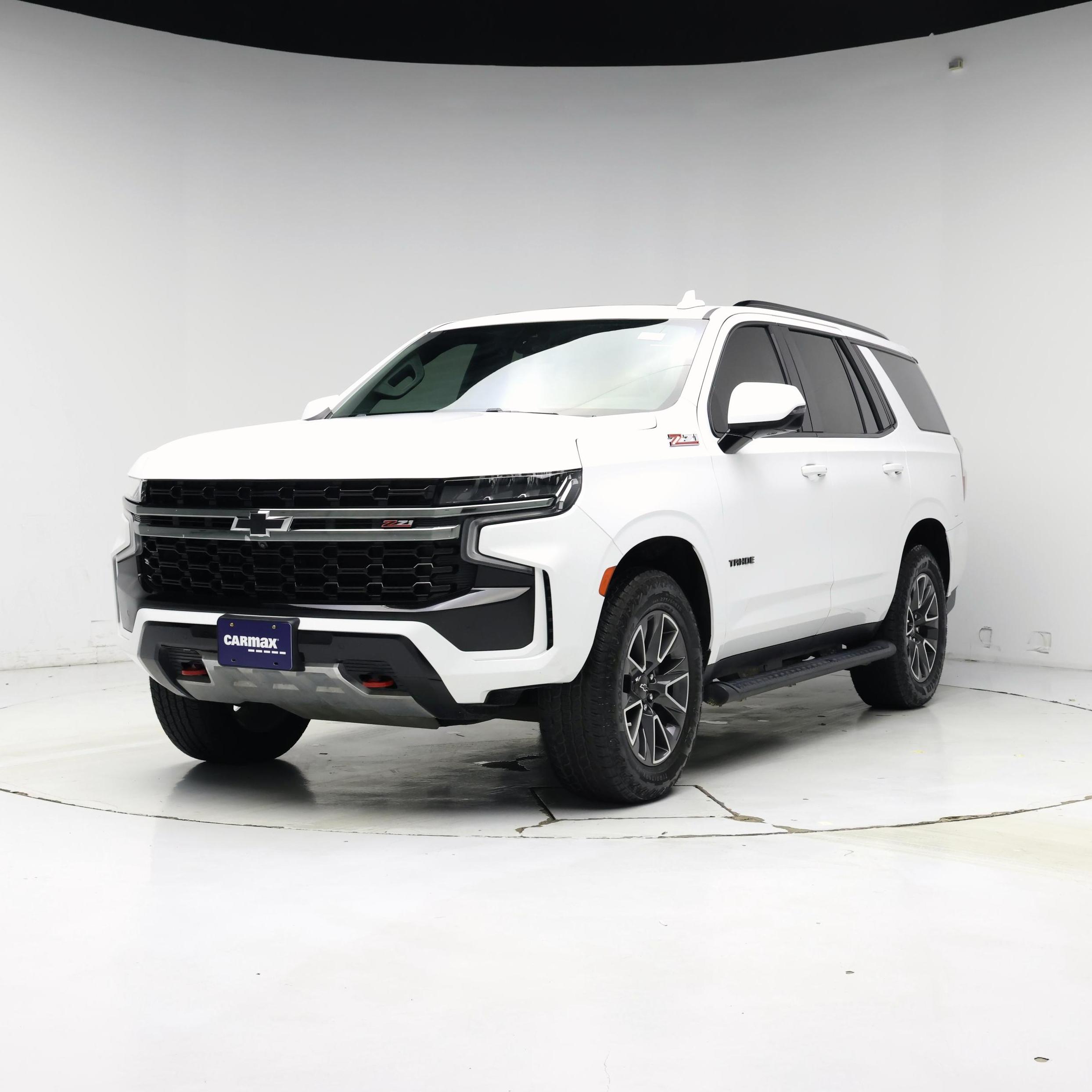 Thumbnail: 2022 Chevrolet Tahoe - 4
