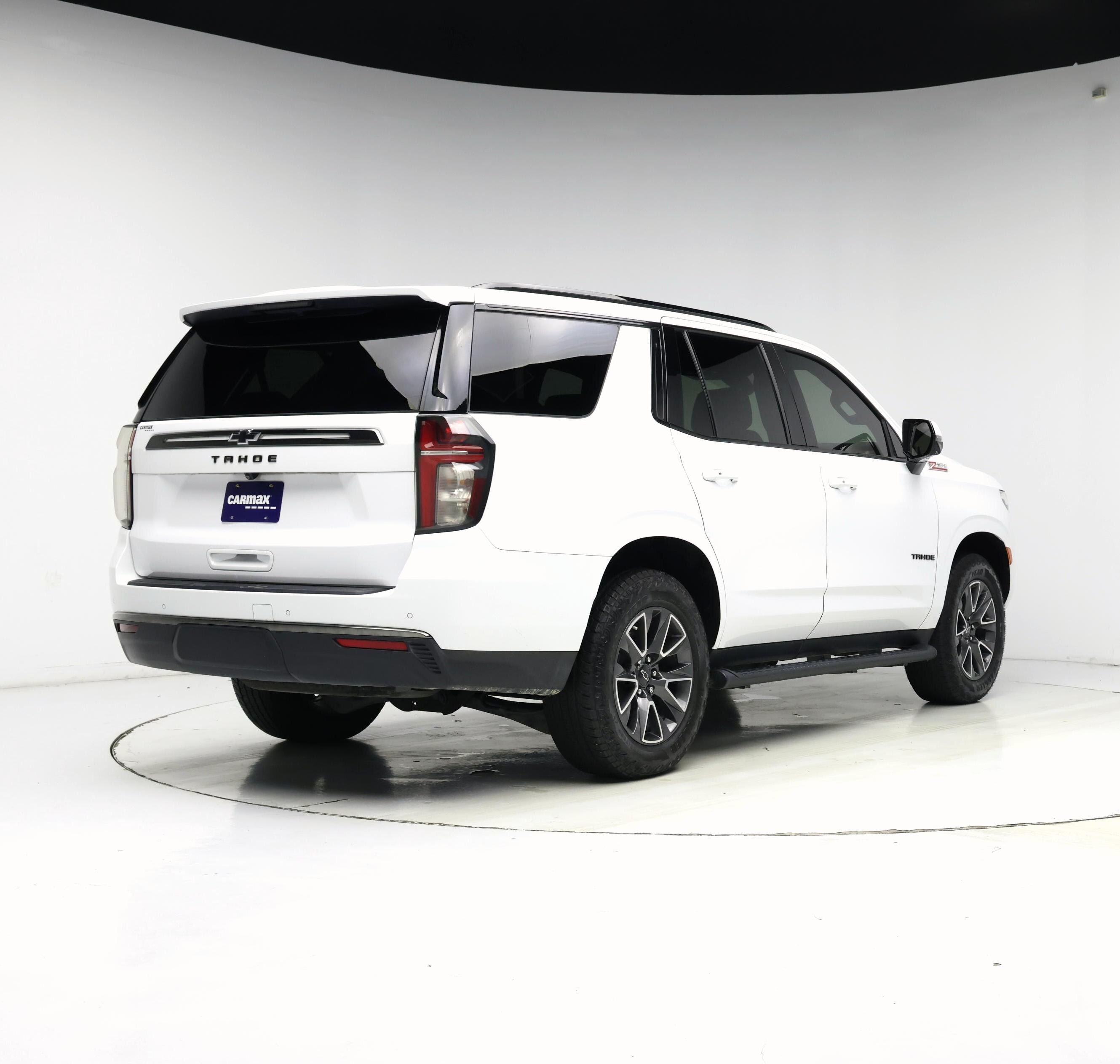 Thumbnail: 2022 Chevrolet Tahoe - 8