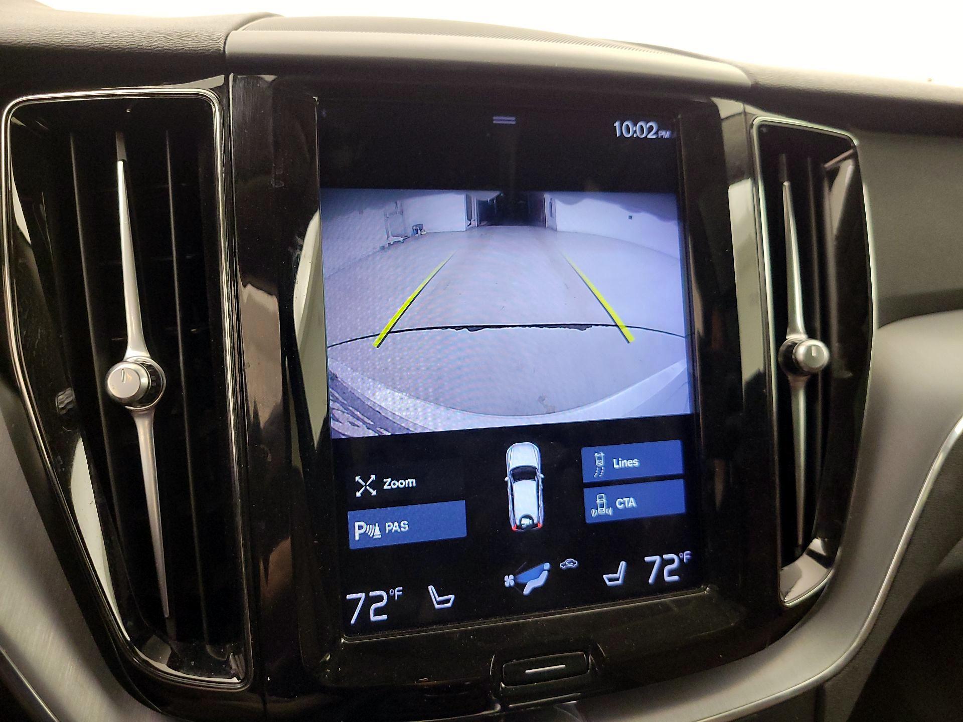 Thumbnail: 2020 Volvo XC60 - 15
