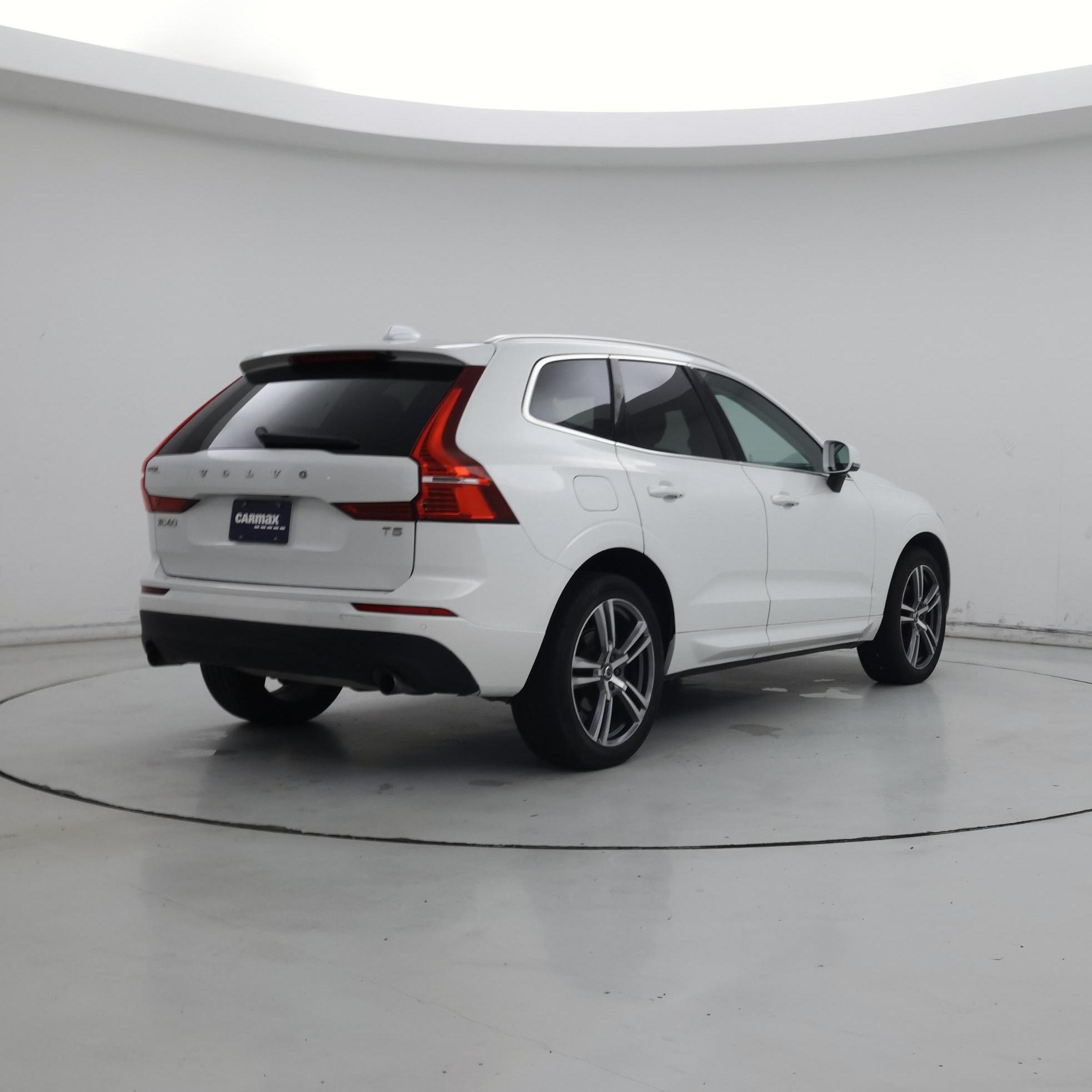 Thumbnail: 2020 Volvo XC60 - 8