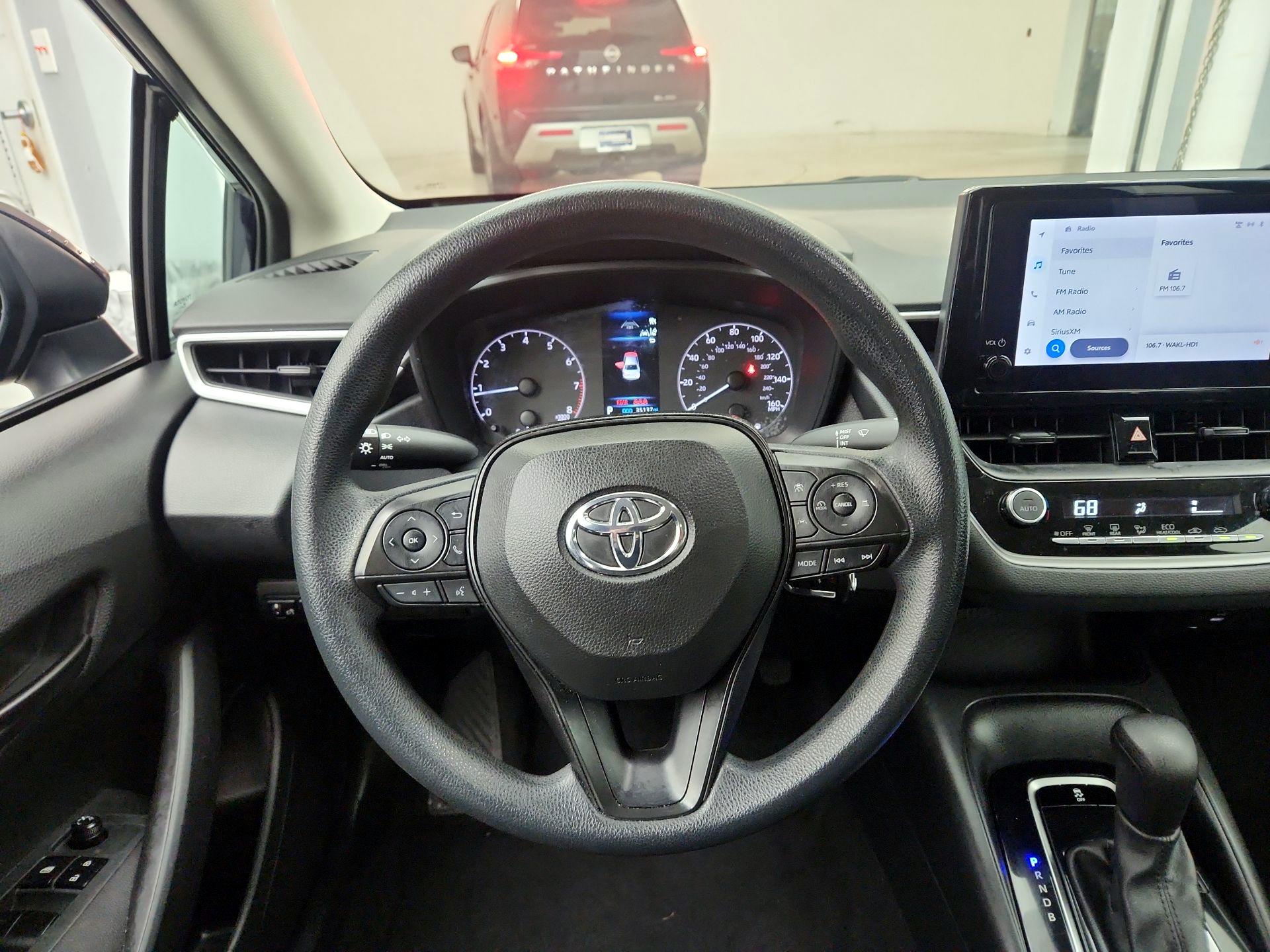 Thumbnail: 2023 Toyota Corolla - 10