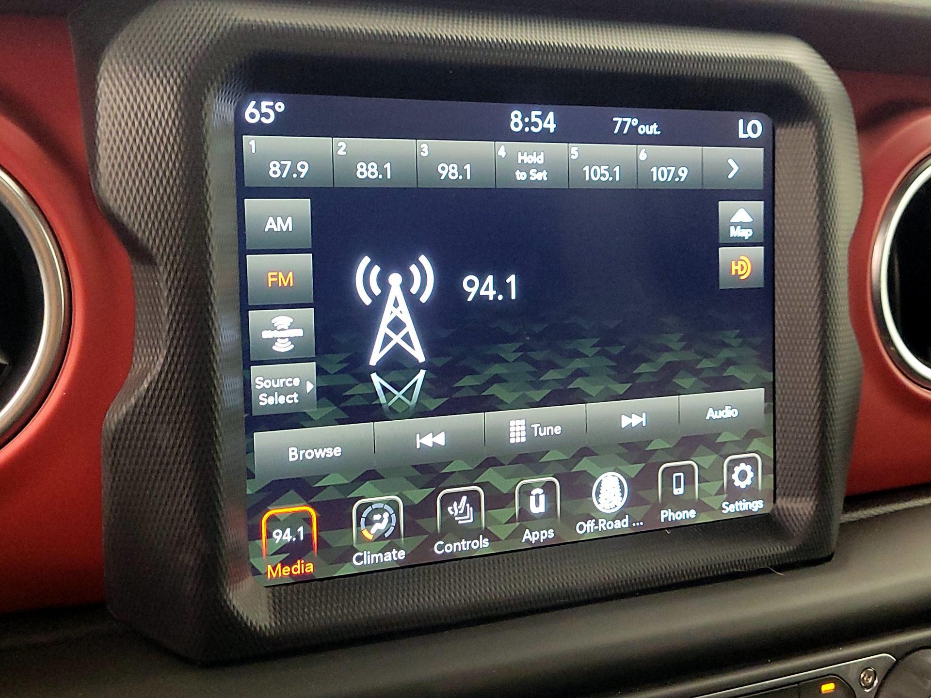 Thumbnail: 2020 Jeep Wrangler - 16
