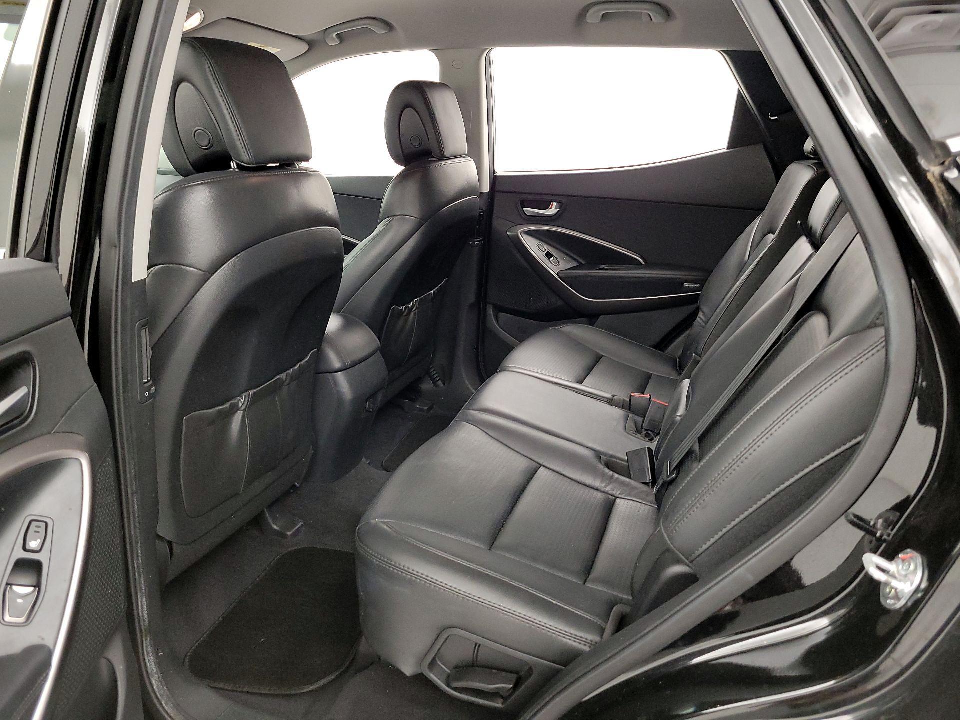 Thumbnail: 2013 Hyundai Santa Fe - 19