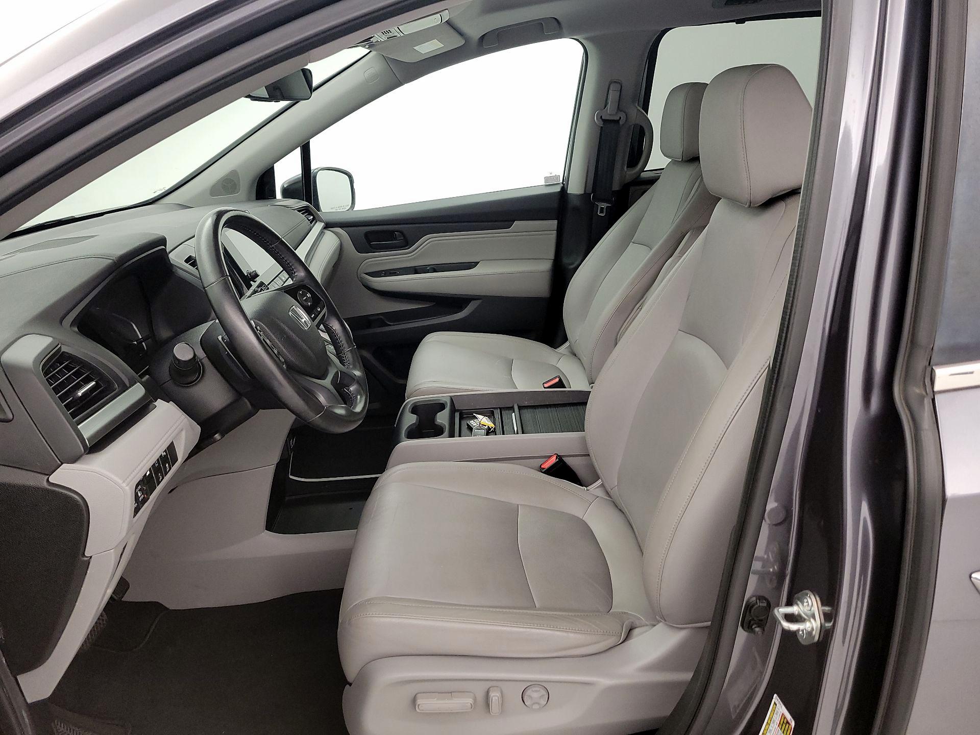 Thumbnail: 2018 Honda Odyssey - 11