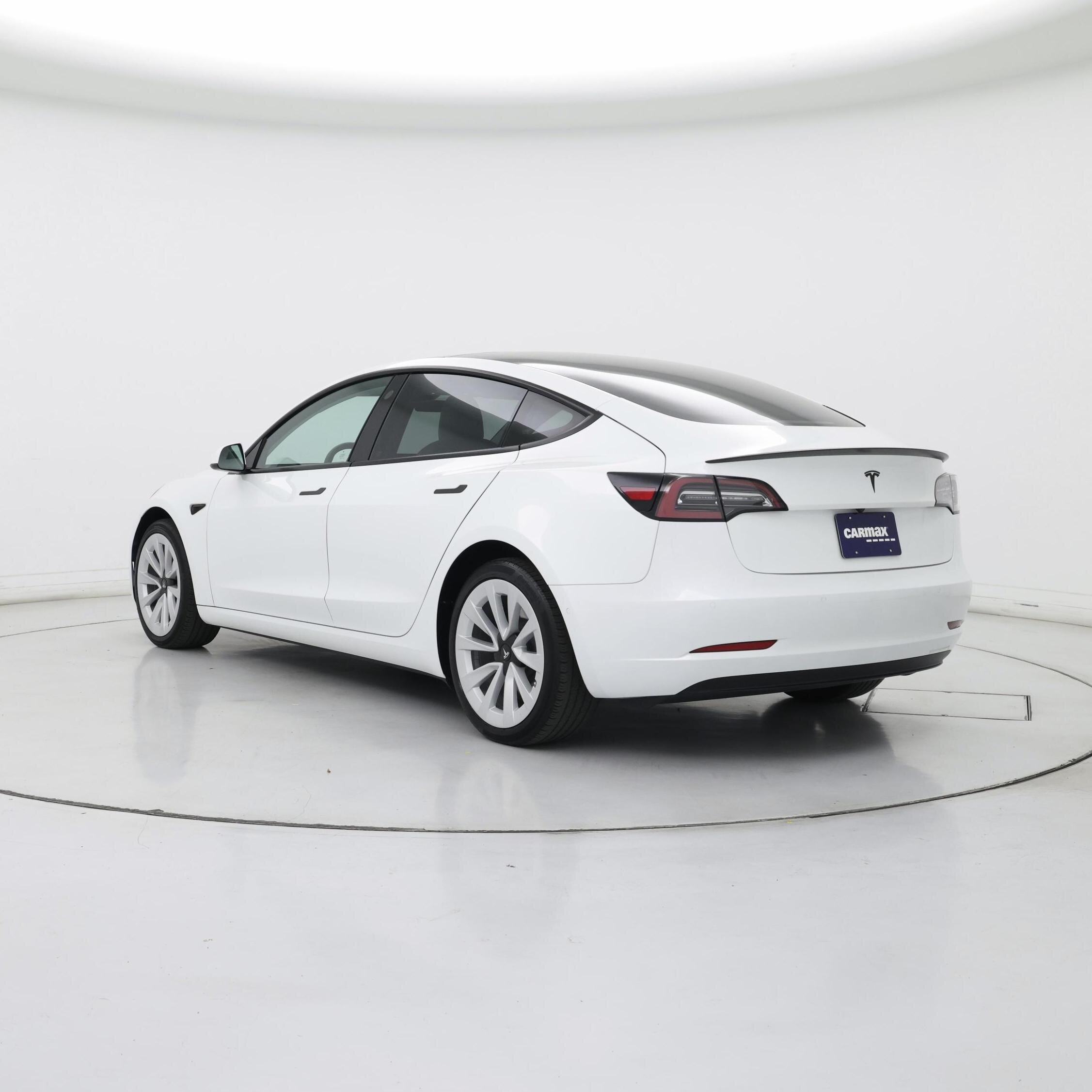 Thumbnail: 2022 Tesla Model 3 - 2