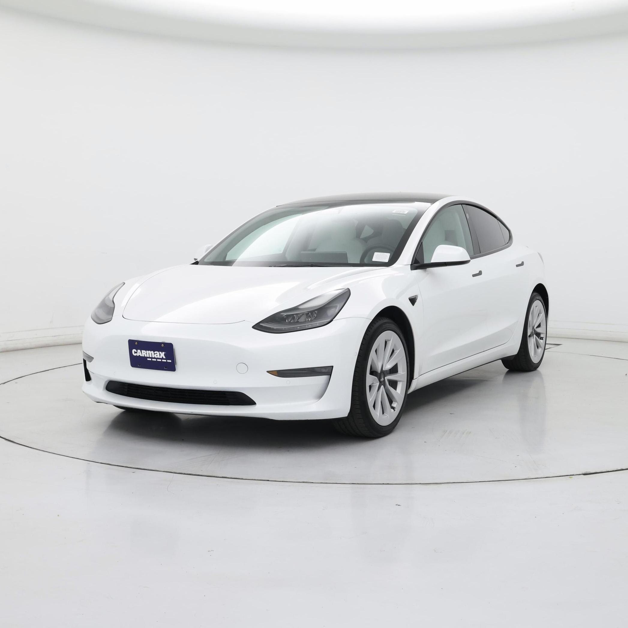 Thumbnail: 2022 Tesla Model 3 - 4