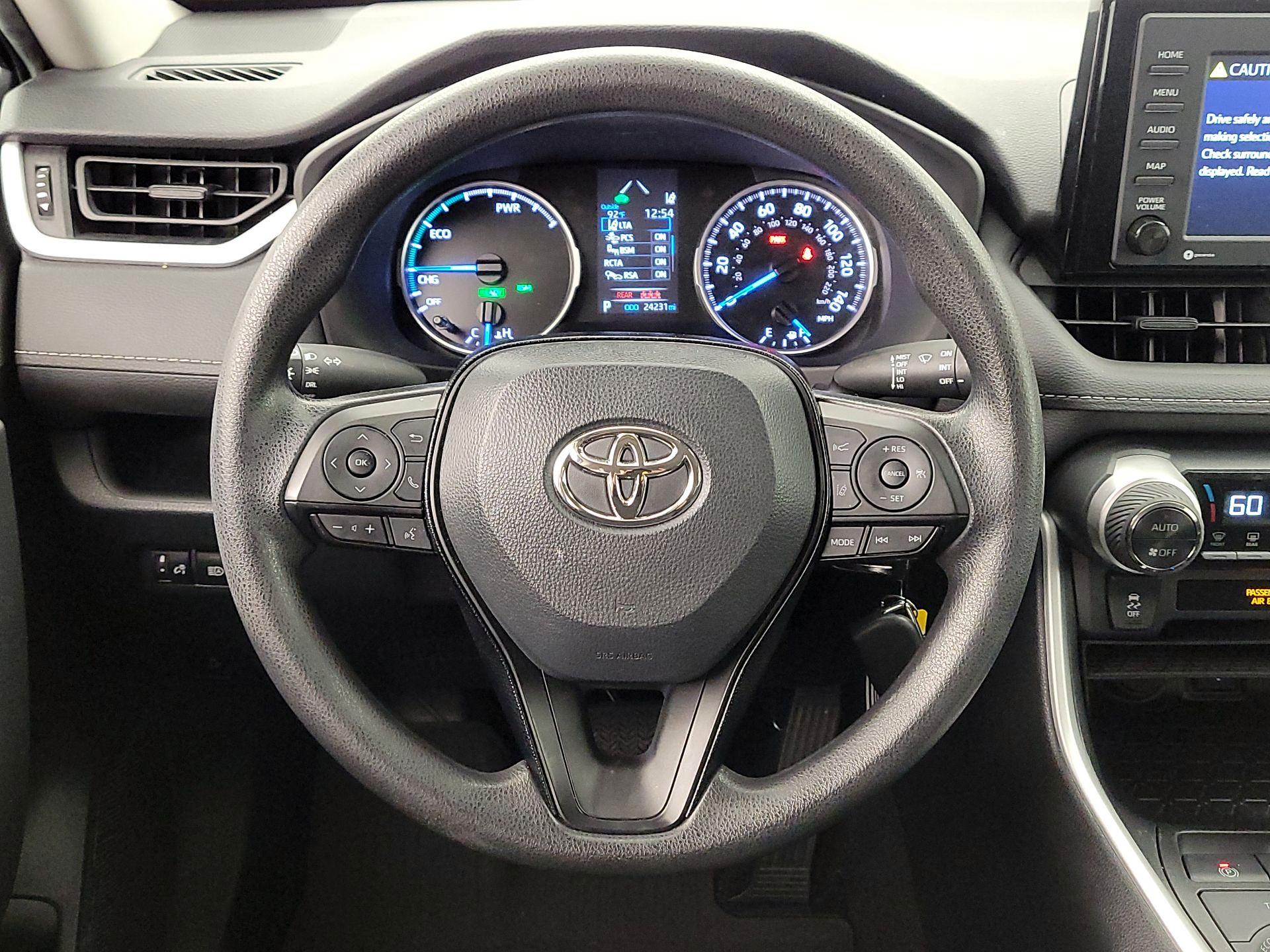 Thumbnail: 2021 Toyota RAV4 - 10