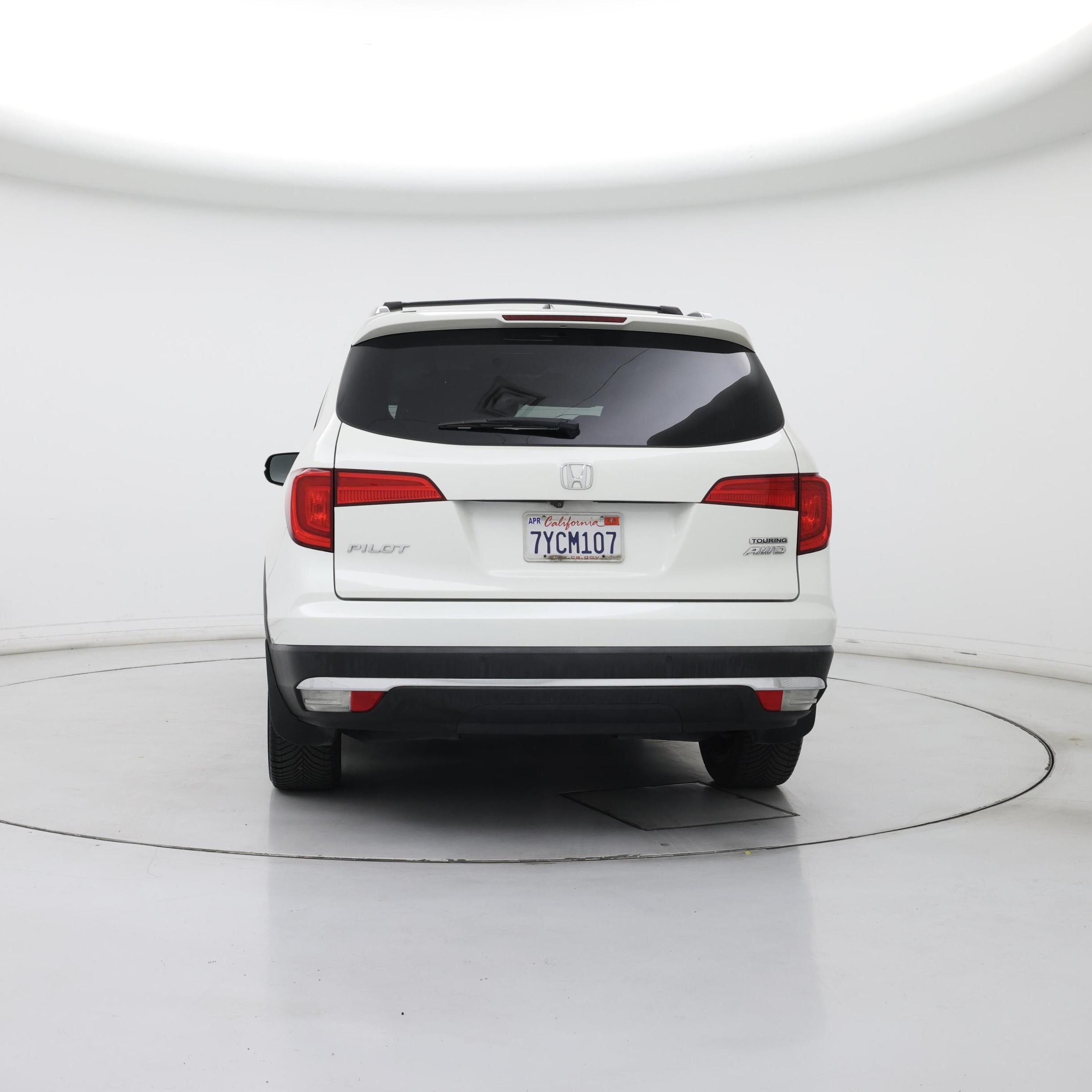 Thumbnail: 2017 Honda Pilot - 6