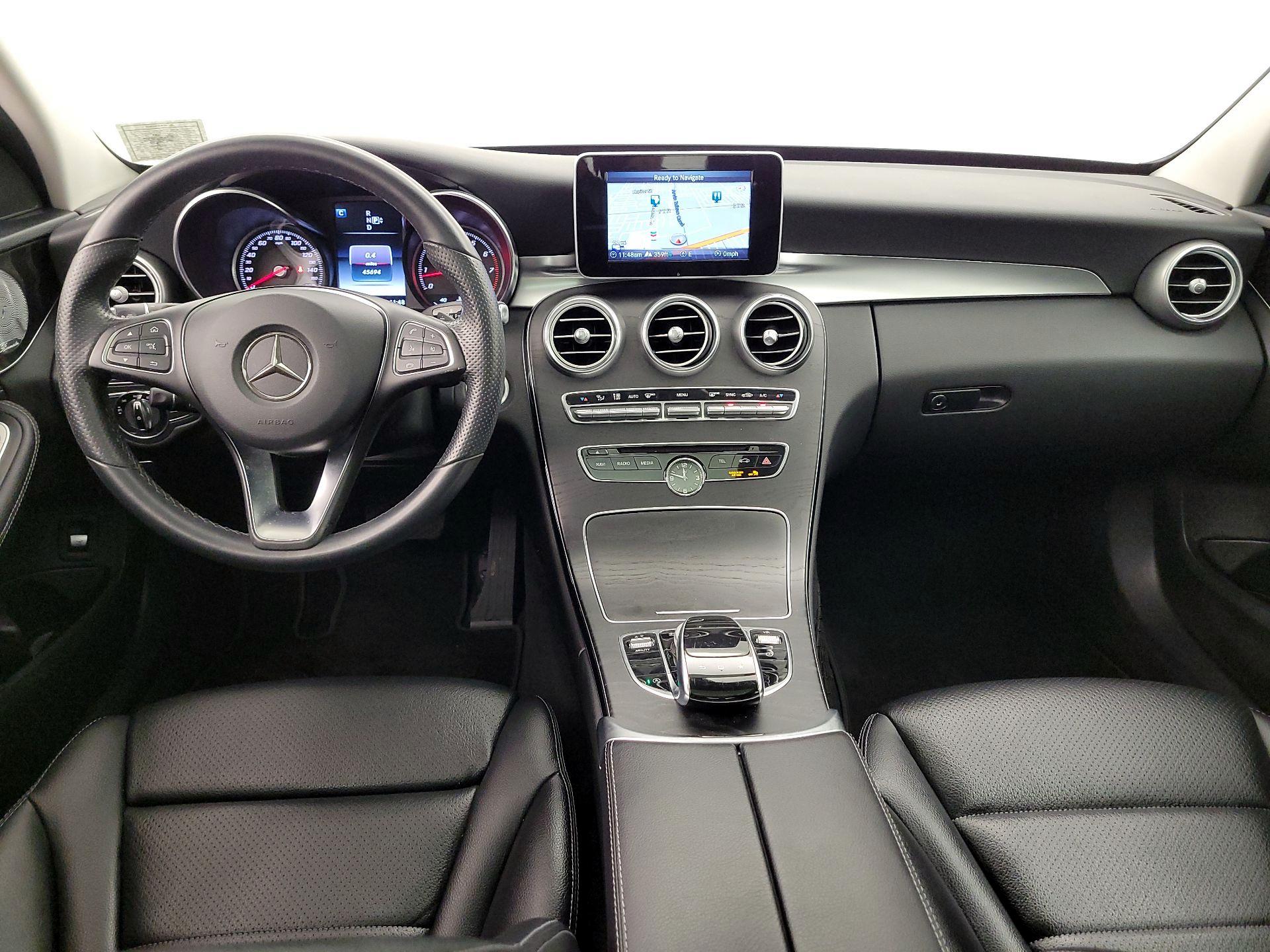 Thumbnail: 2015 Mercedes-Benz C-Class - 9