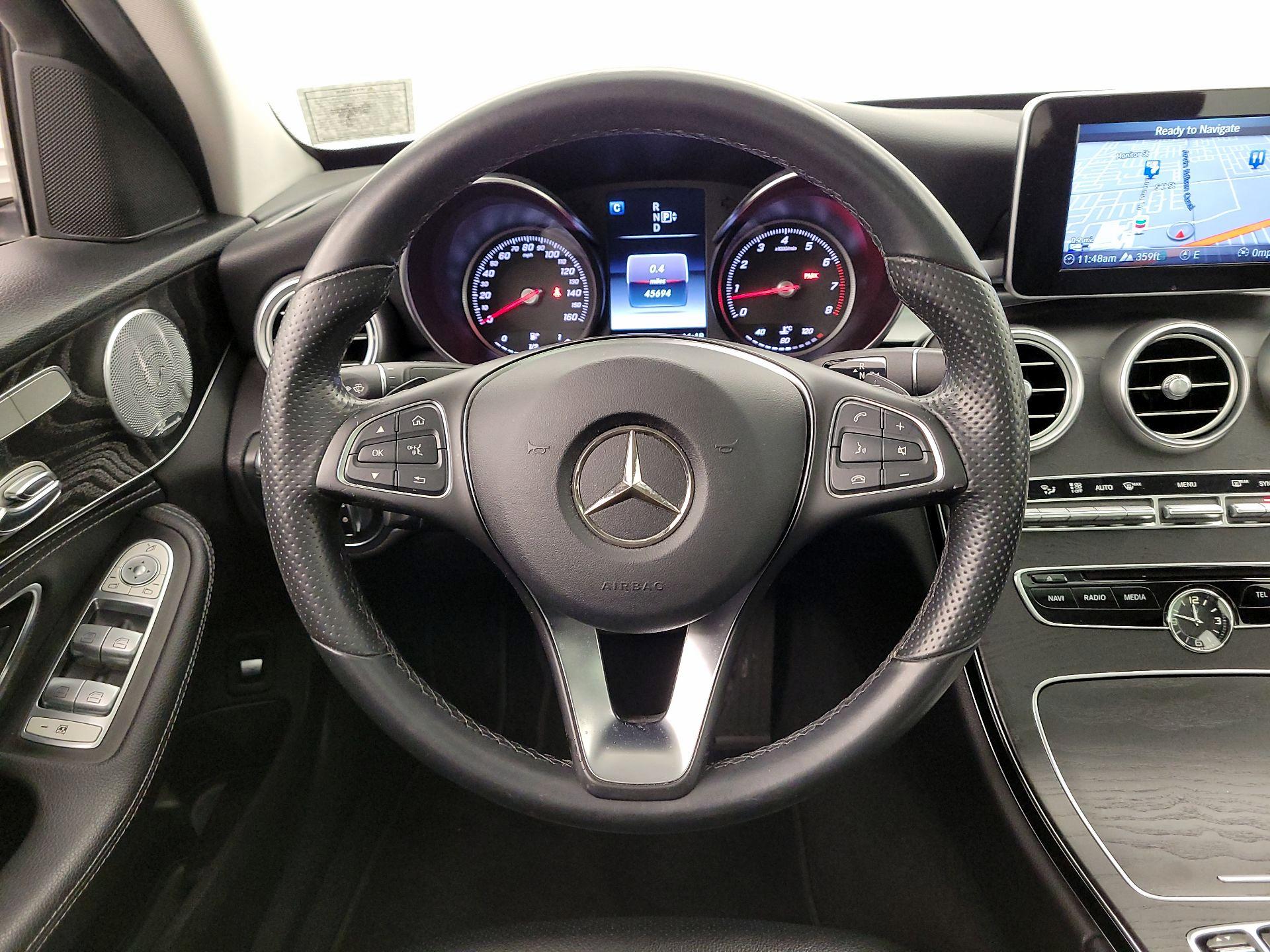 Thumbnail: 2015 Mercedes-Benz C-Class - 10
