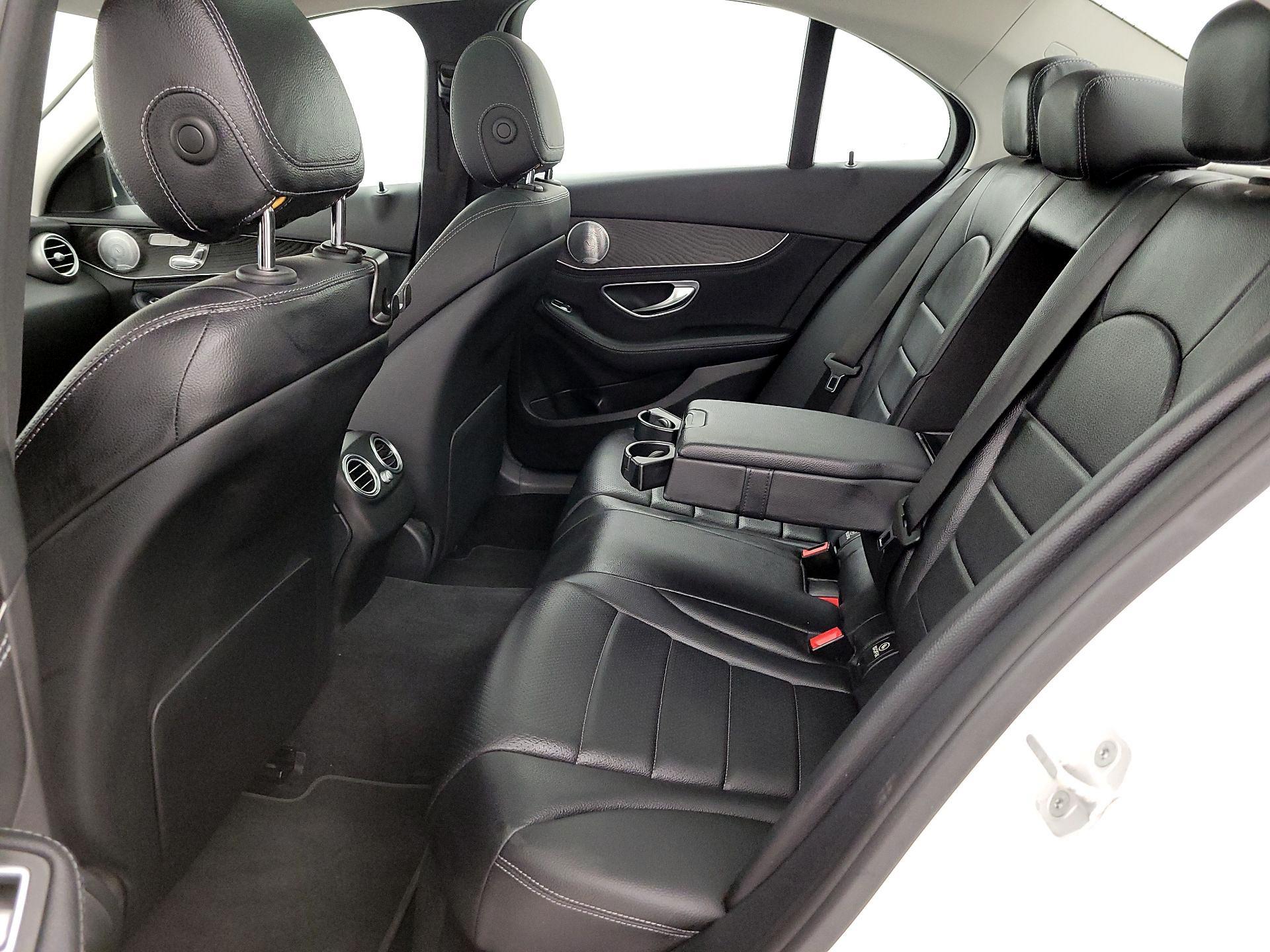Thumbnail: 2015 Mercedes-Benz C-Class - 19