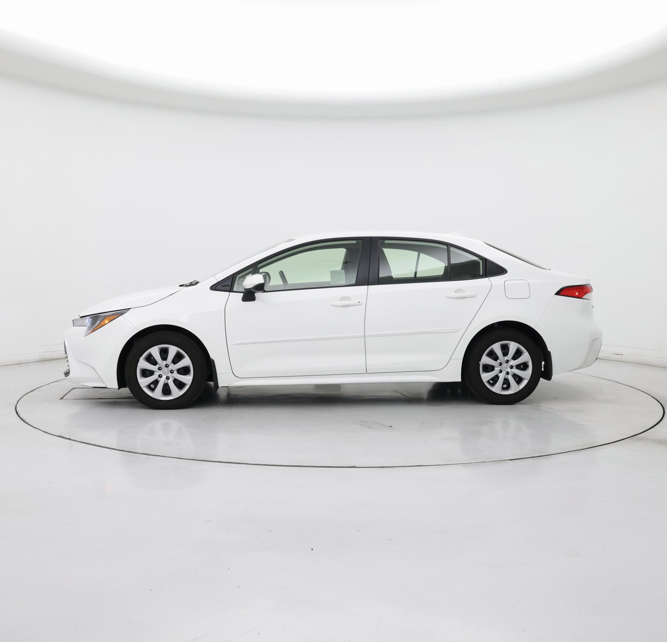 Thumbnail: 2023 Toyota Corolla - 3