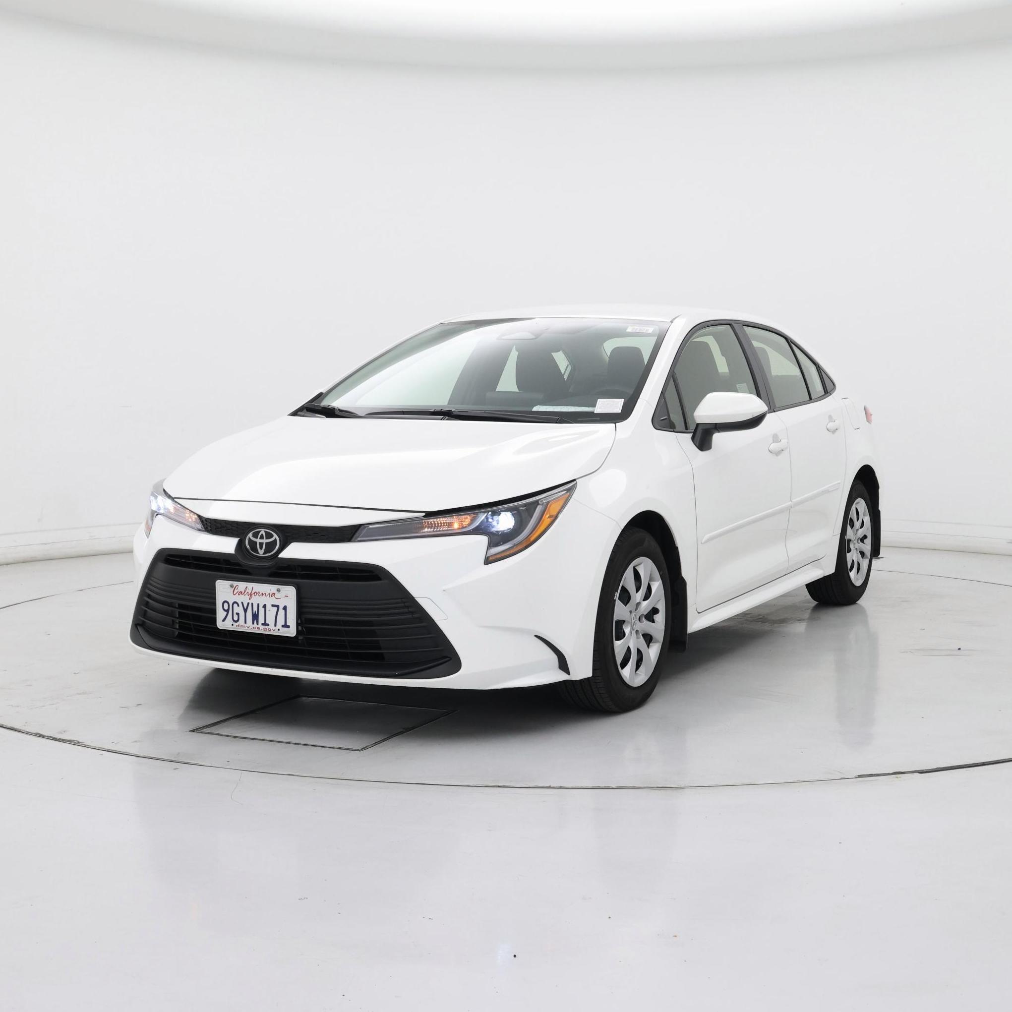 Thumbnail: 2023 Toyota Corolla - 4