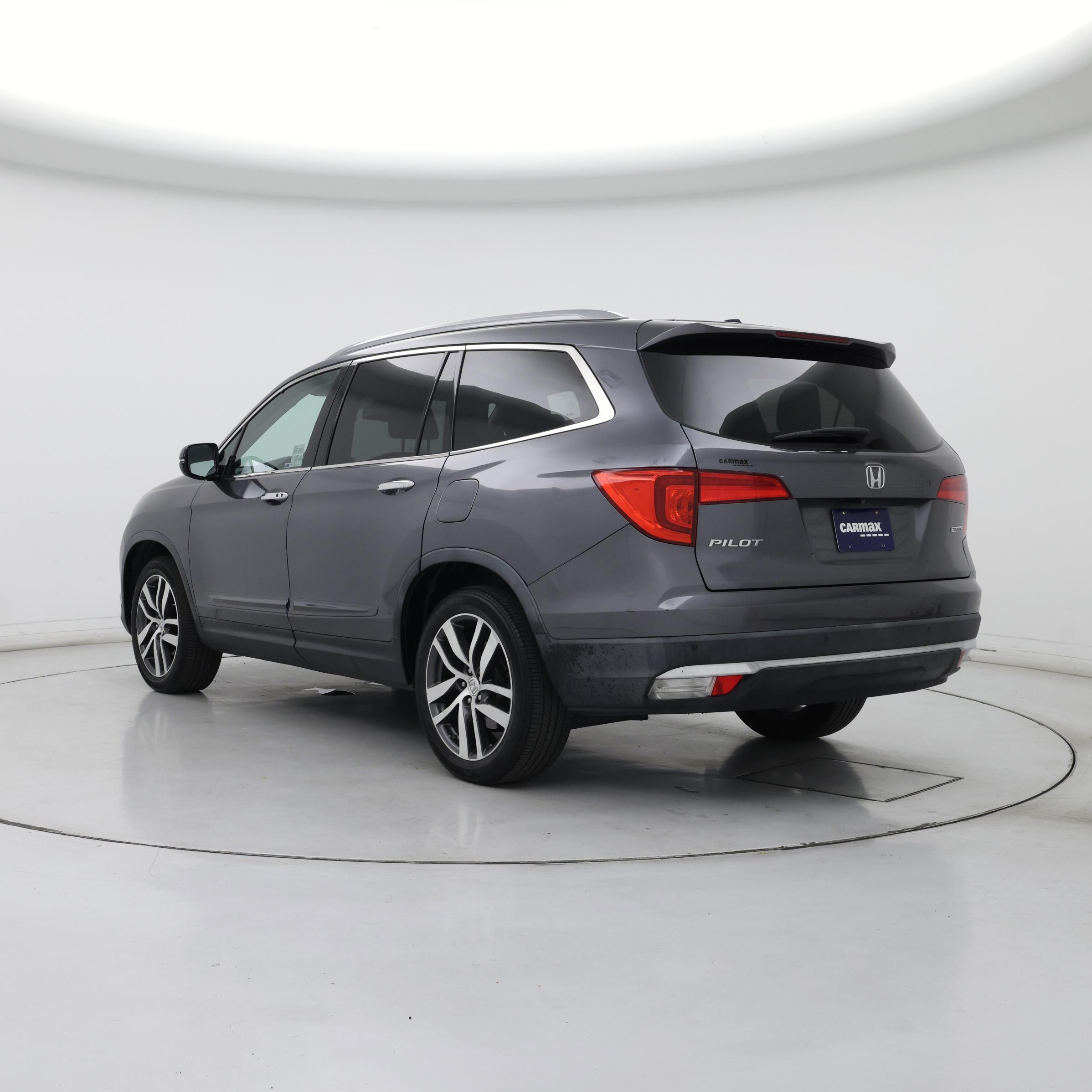 Thumbnail: 2016 Honda Pilot - 2