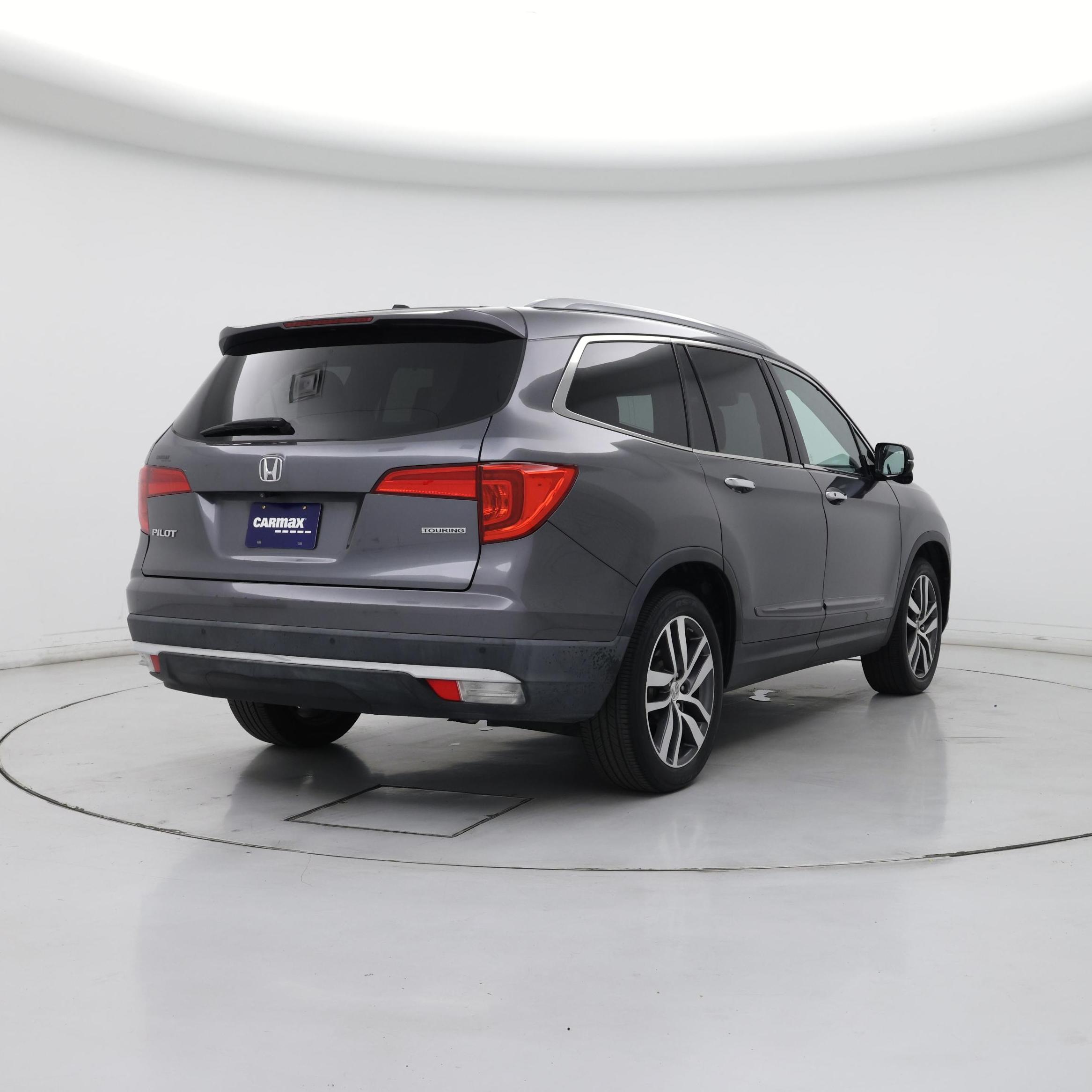 Thumbnail: 2016 Honda Pilot - 8