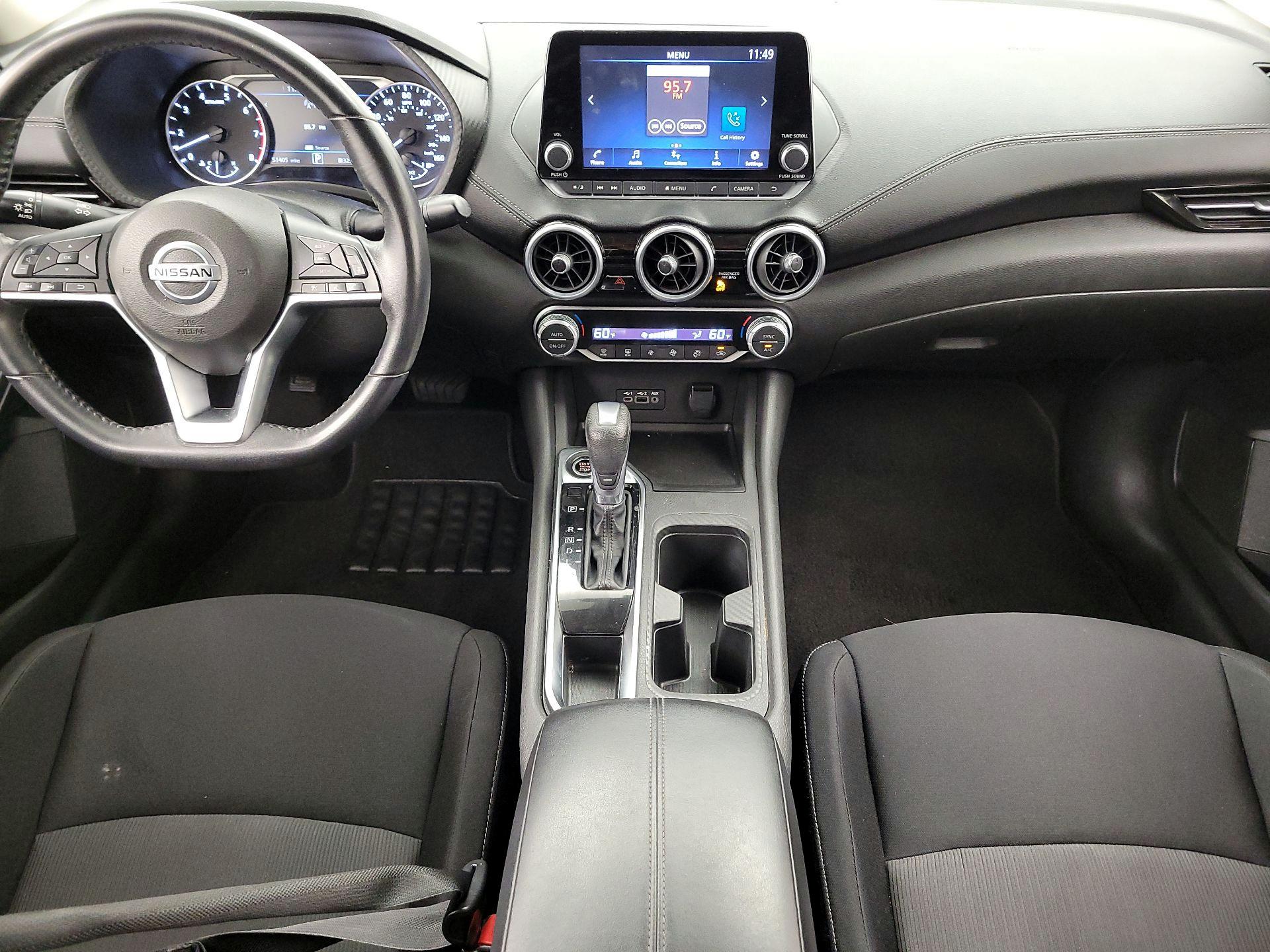 Thumbnail: 2020 Nissan Sentra - 9