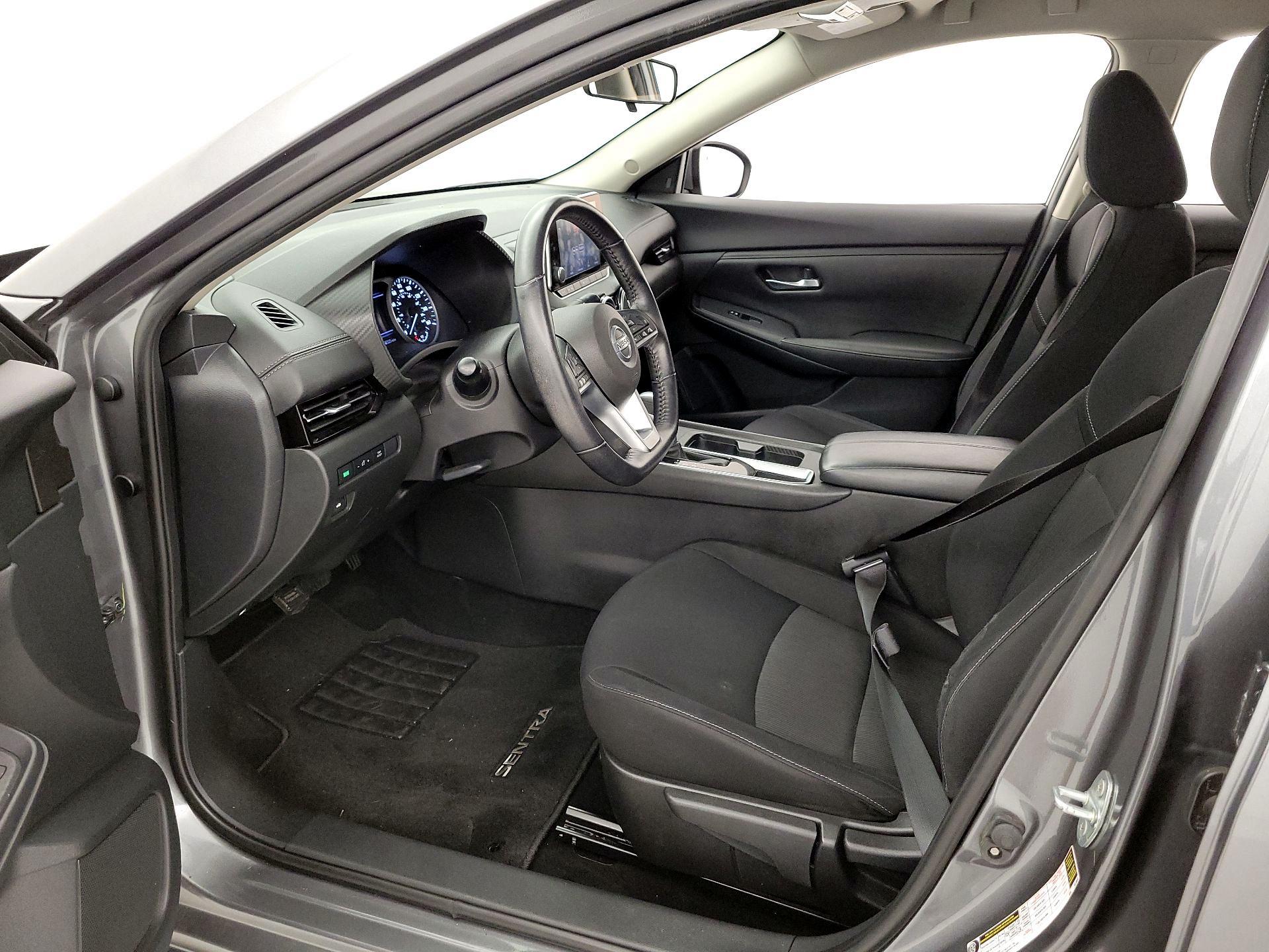Thumbnail: 2020 Nissan Sentra - 11