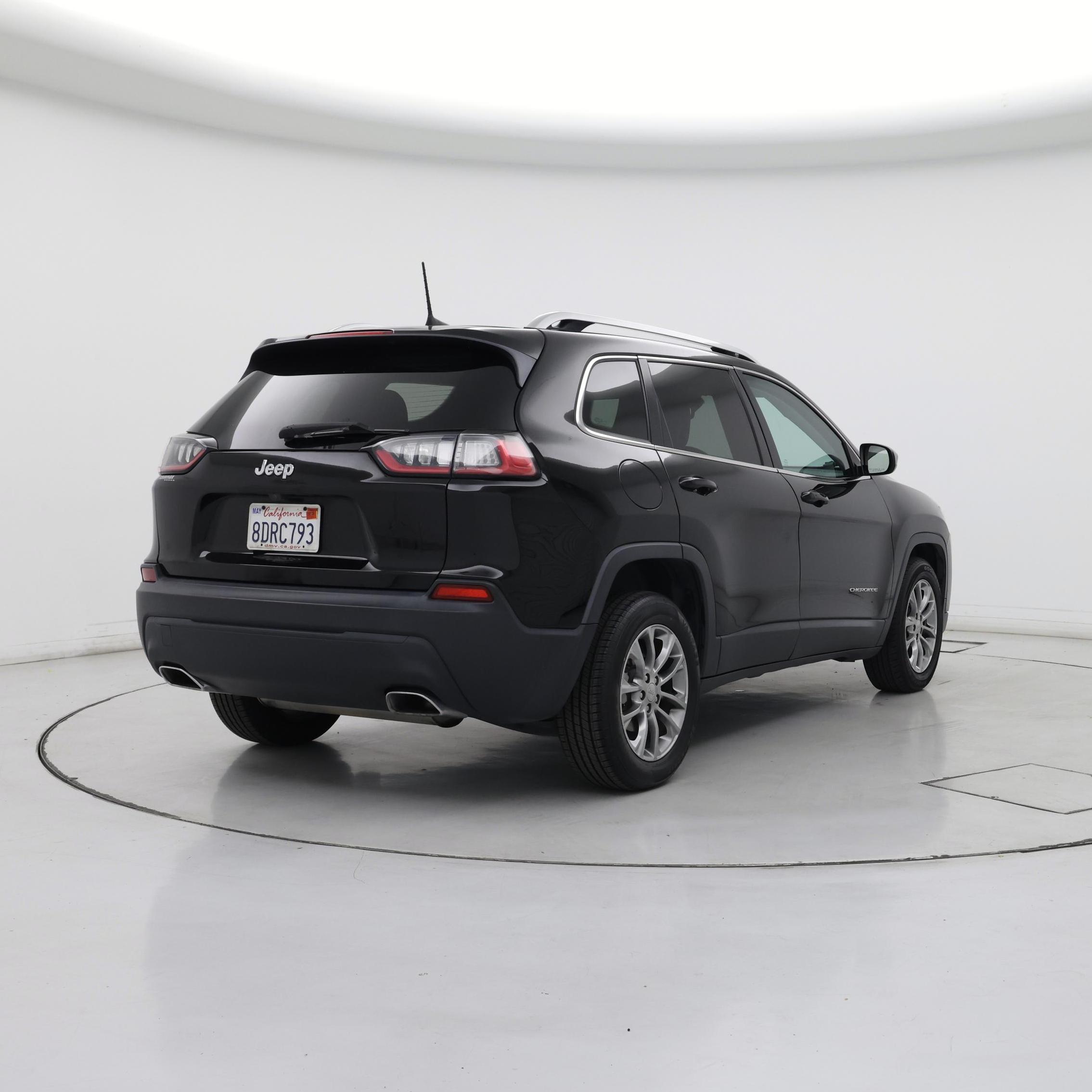 Thumbnail: 2019 Jeep Cherokee - 8